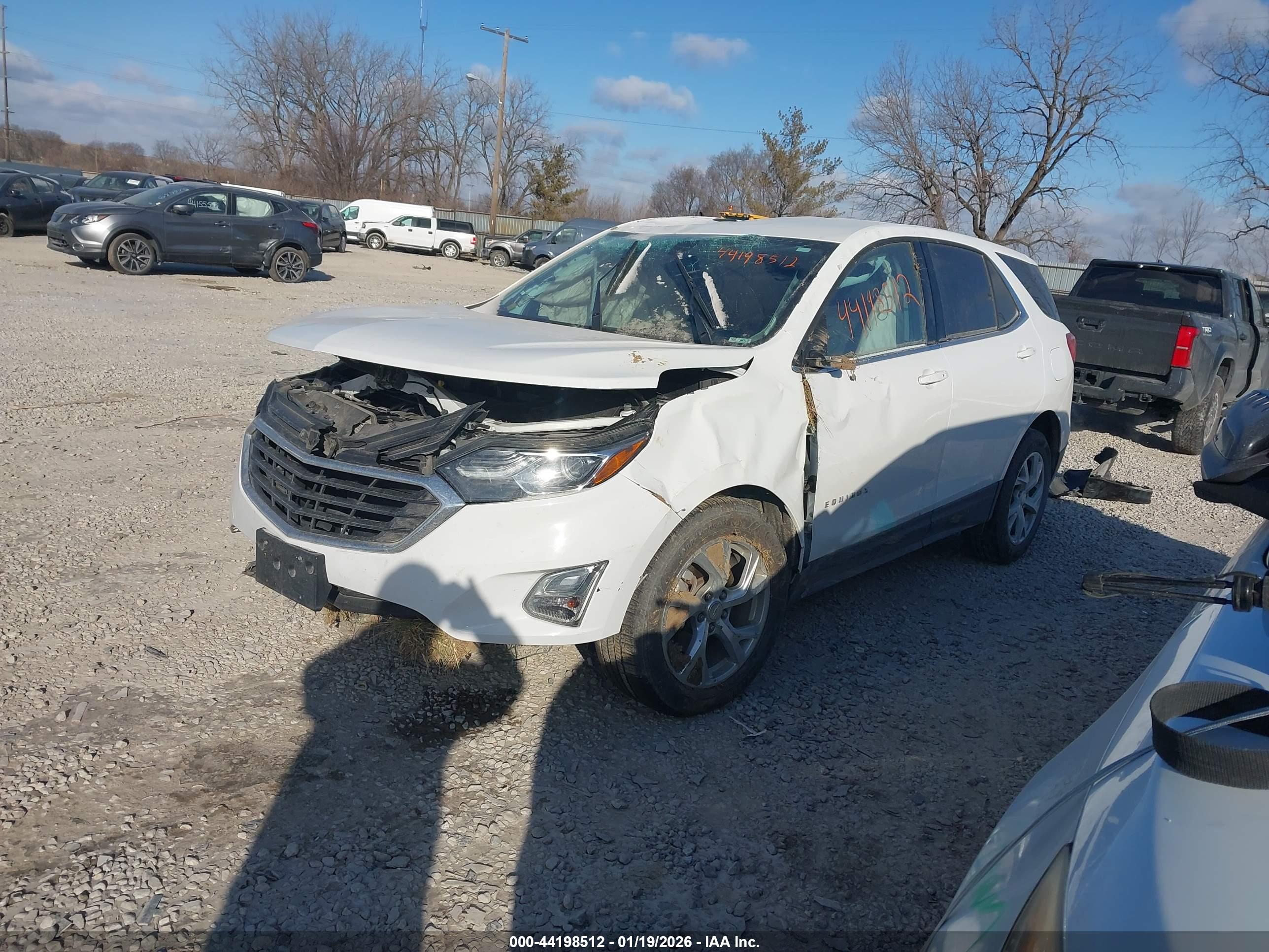 CHEVROLET EQUINOX image 2