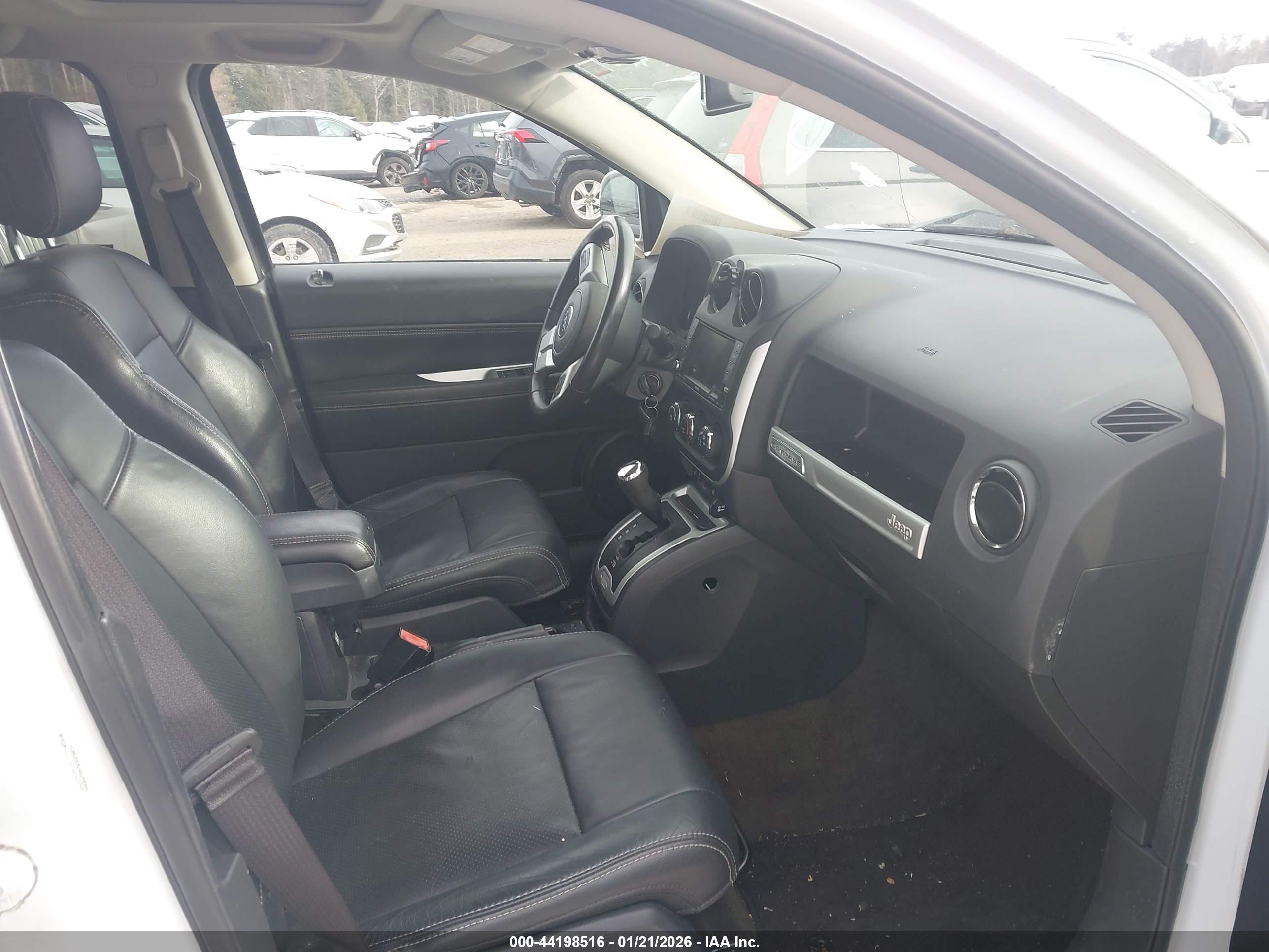 JEEP COMPASS image 5