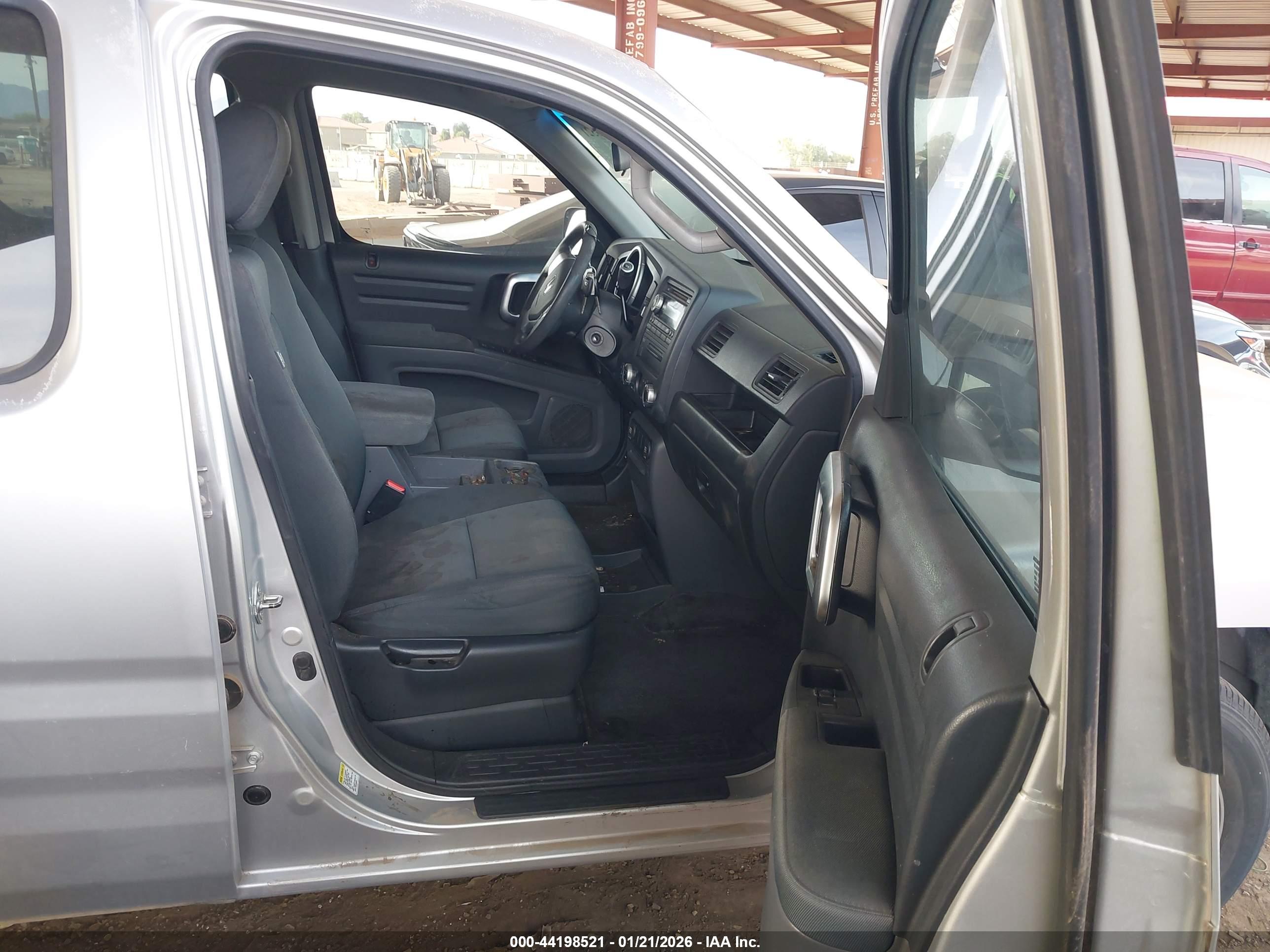 HONDA RIDGELINE image 5