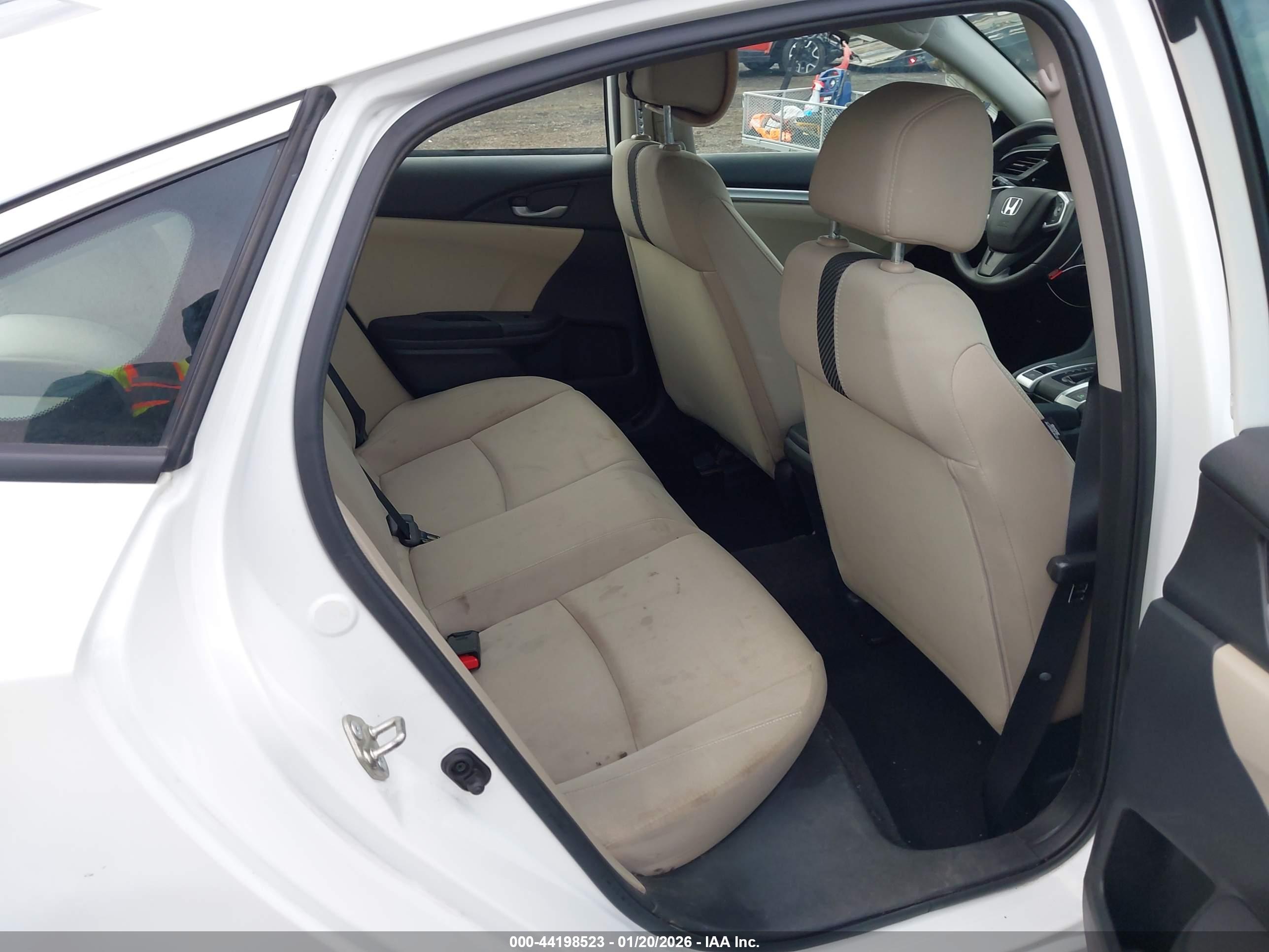 HONDA CIVIC image 8