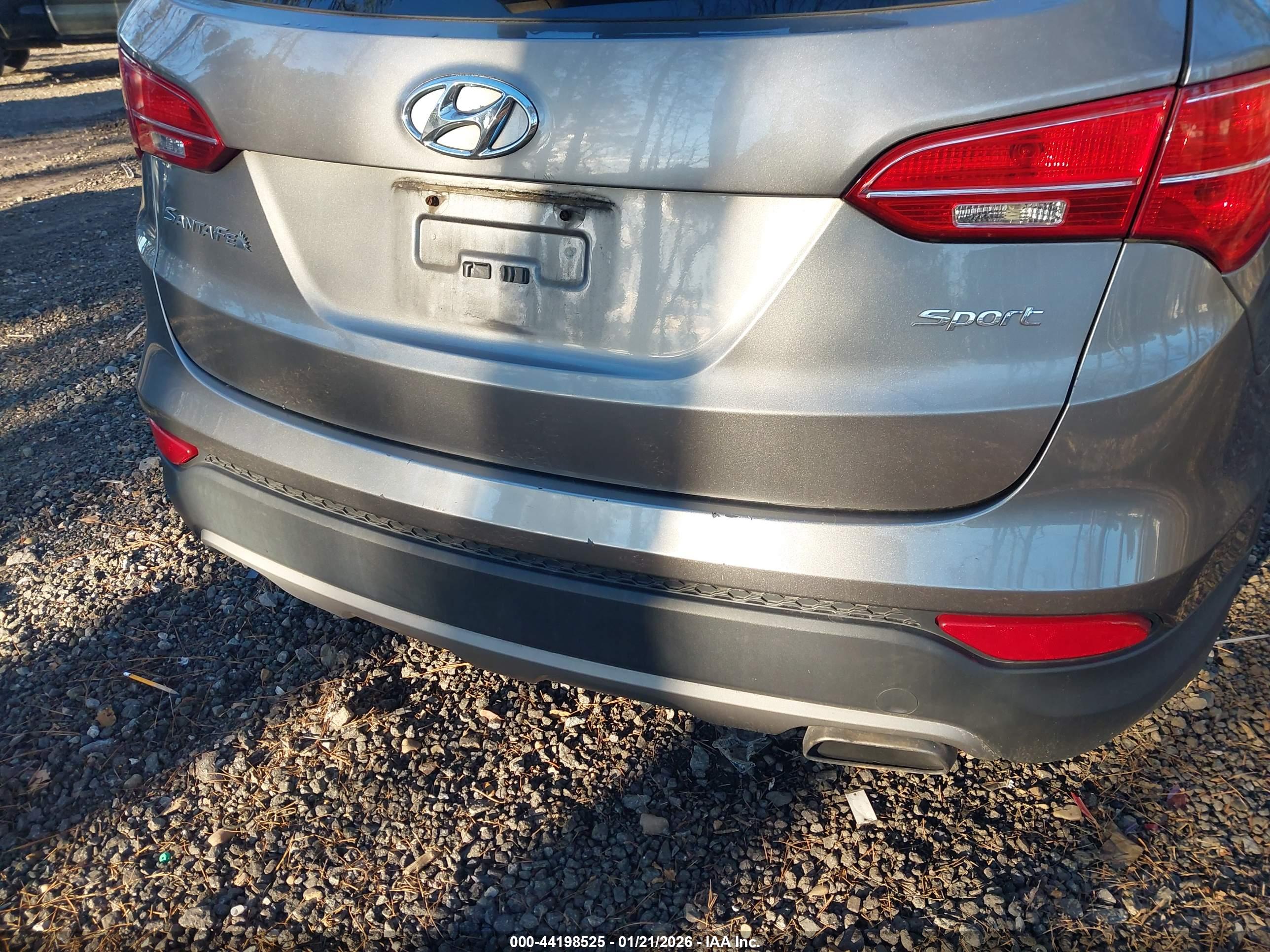 HYUNDAI SANTA image 6