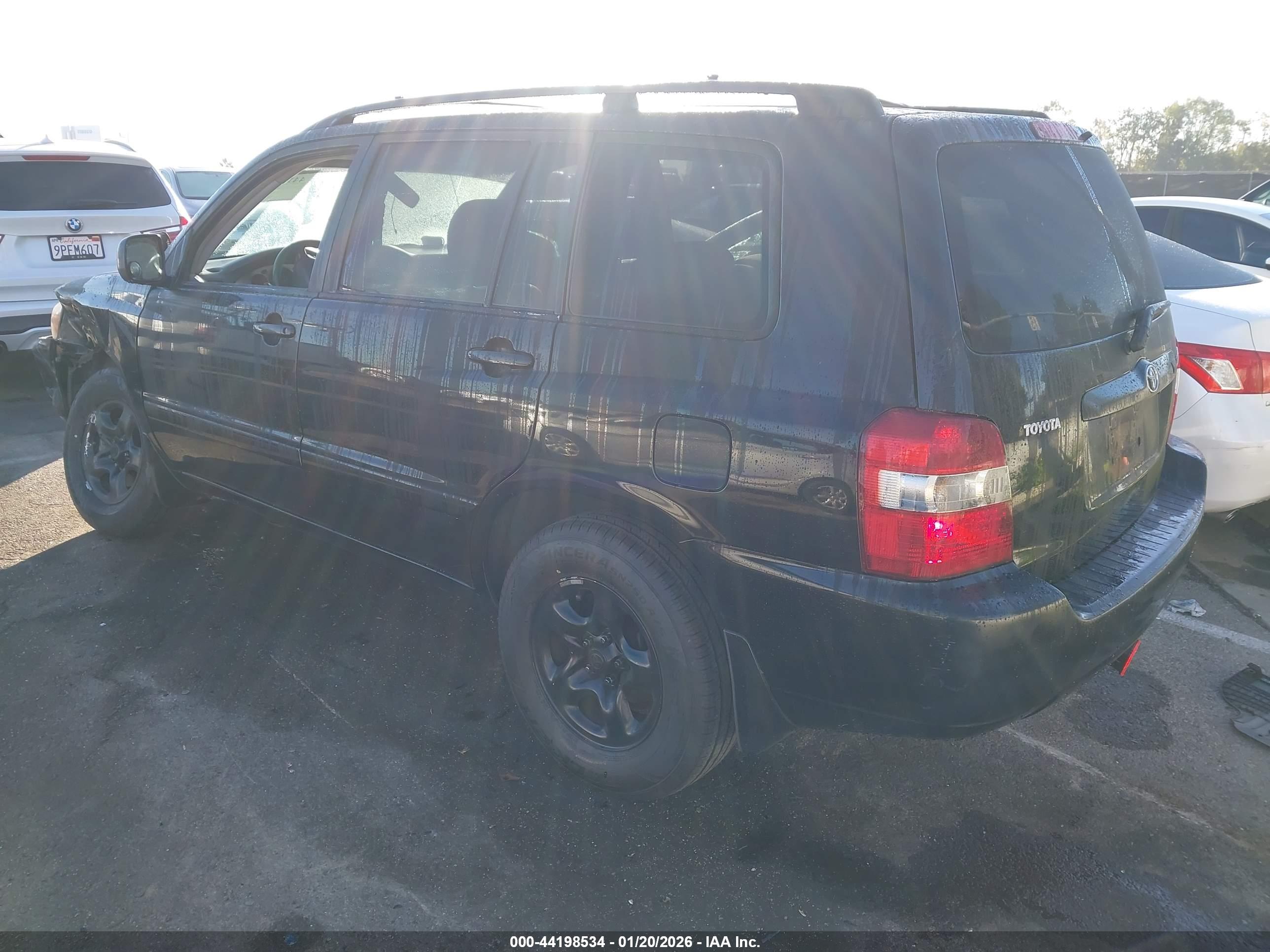 TOYOTA HIGHLANDER image 3