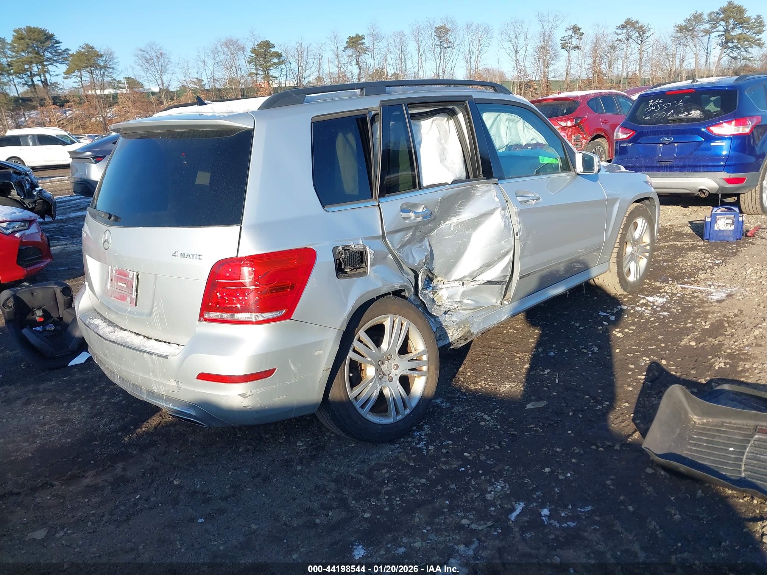 MERCEDES-BENZ GLK image 4