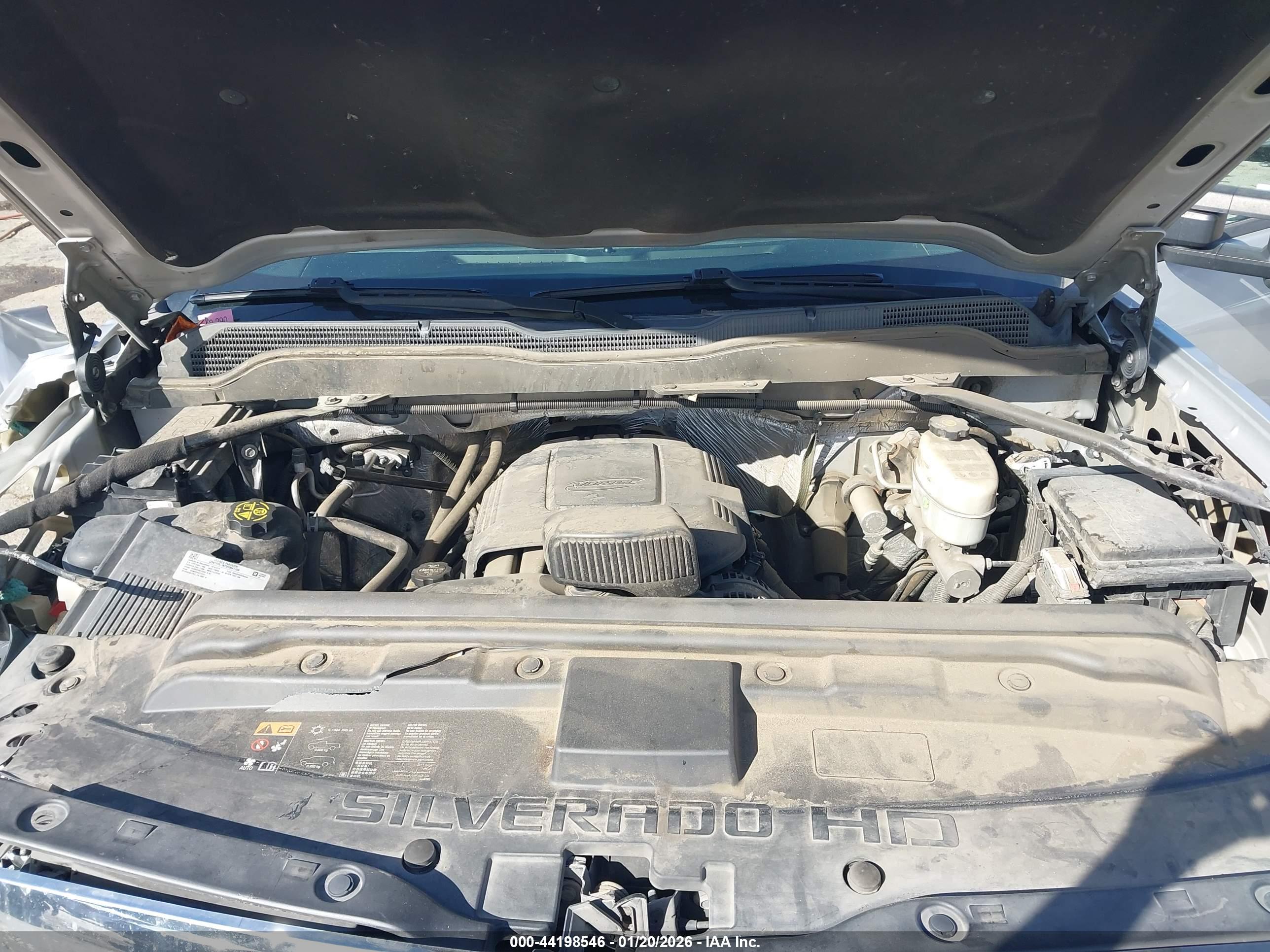 CHEVROLET SILVERADO image 10