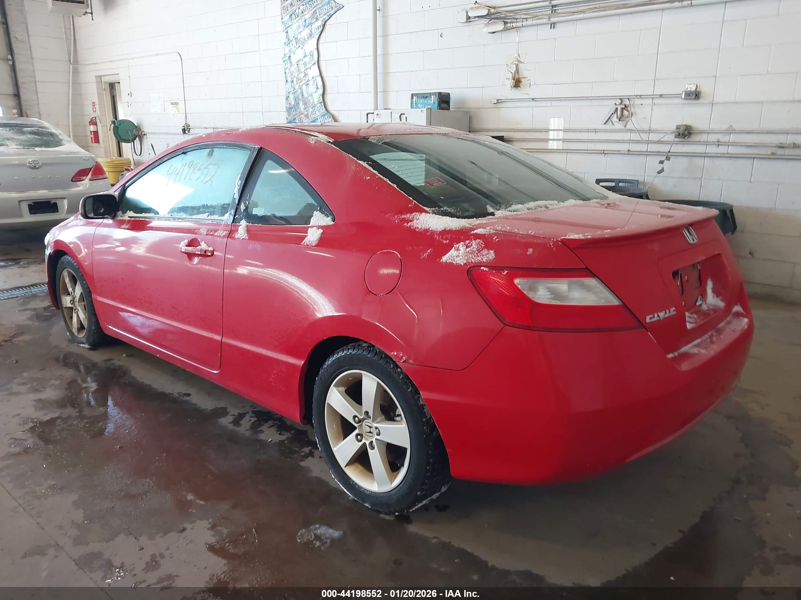 HONDA CIVIC image 3