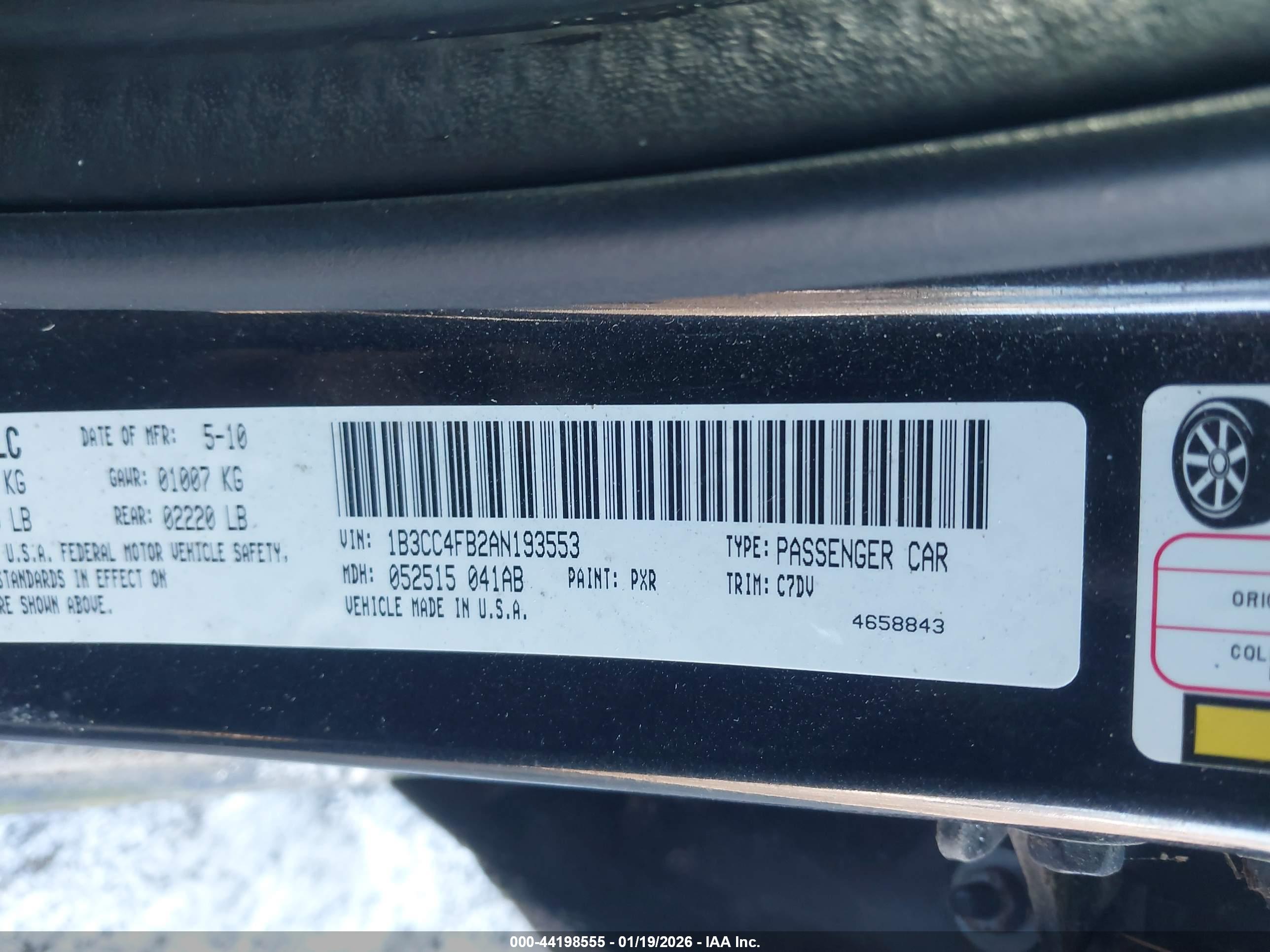 DODGE AVENGER image 9