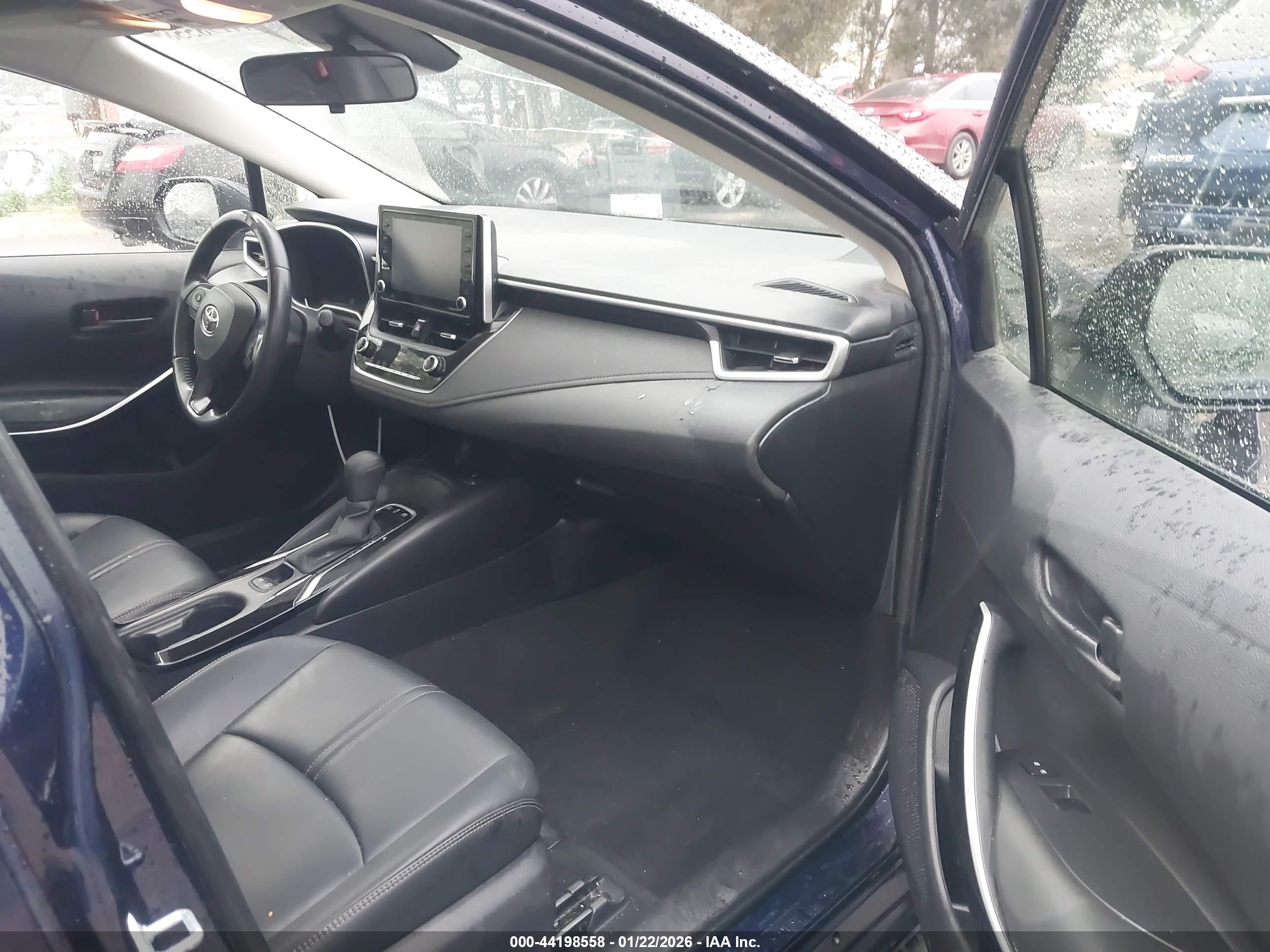 TOYOTA COROLLA image 5