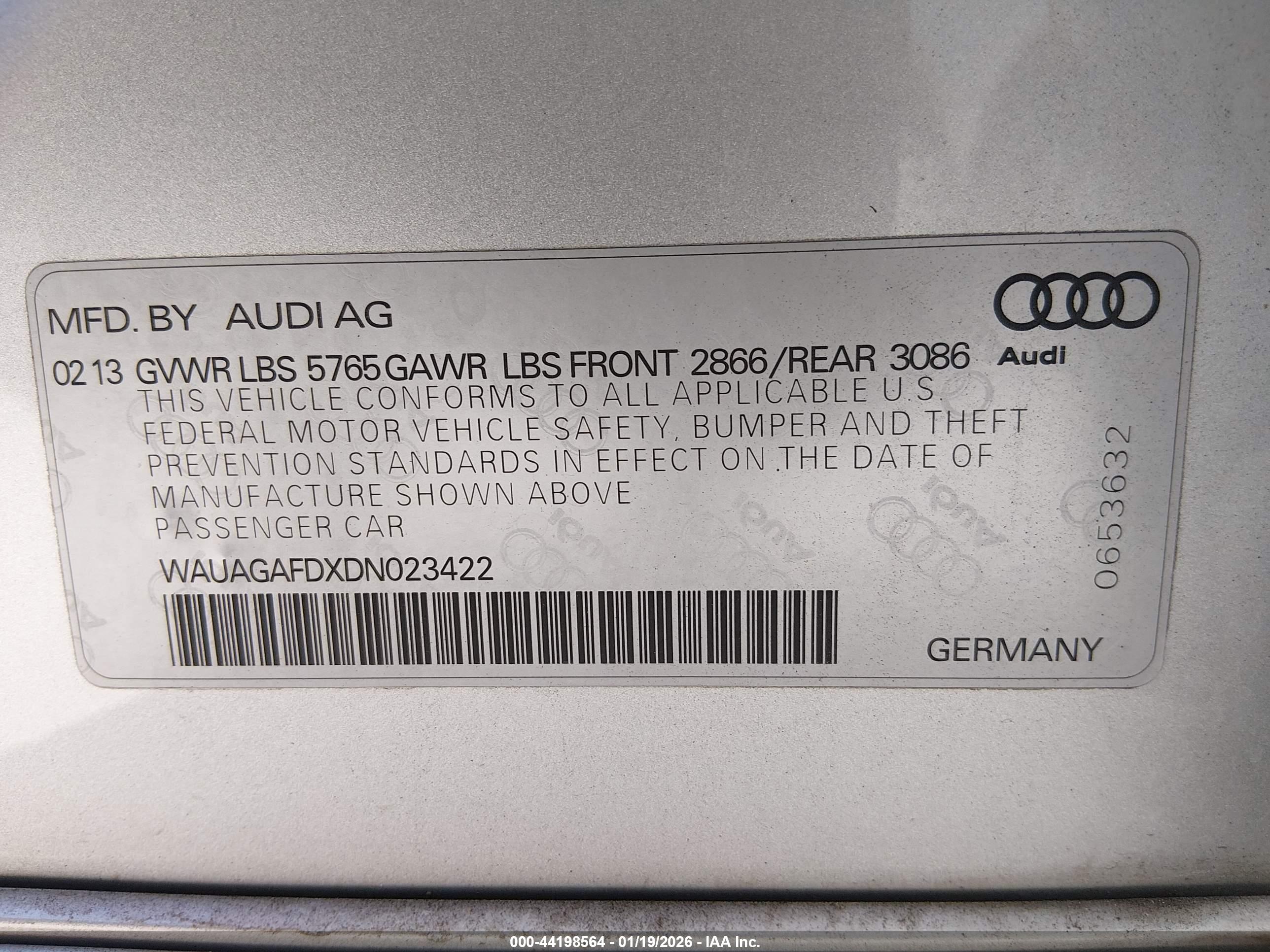 AUDI A8 image 9