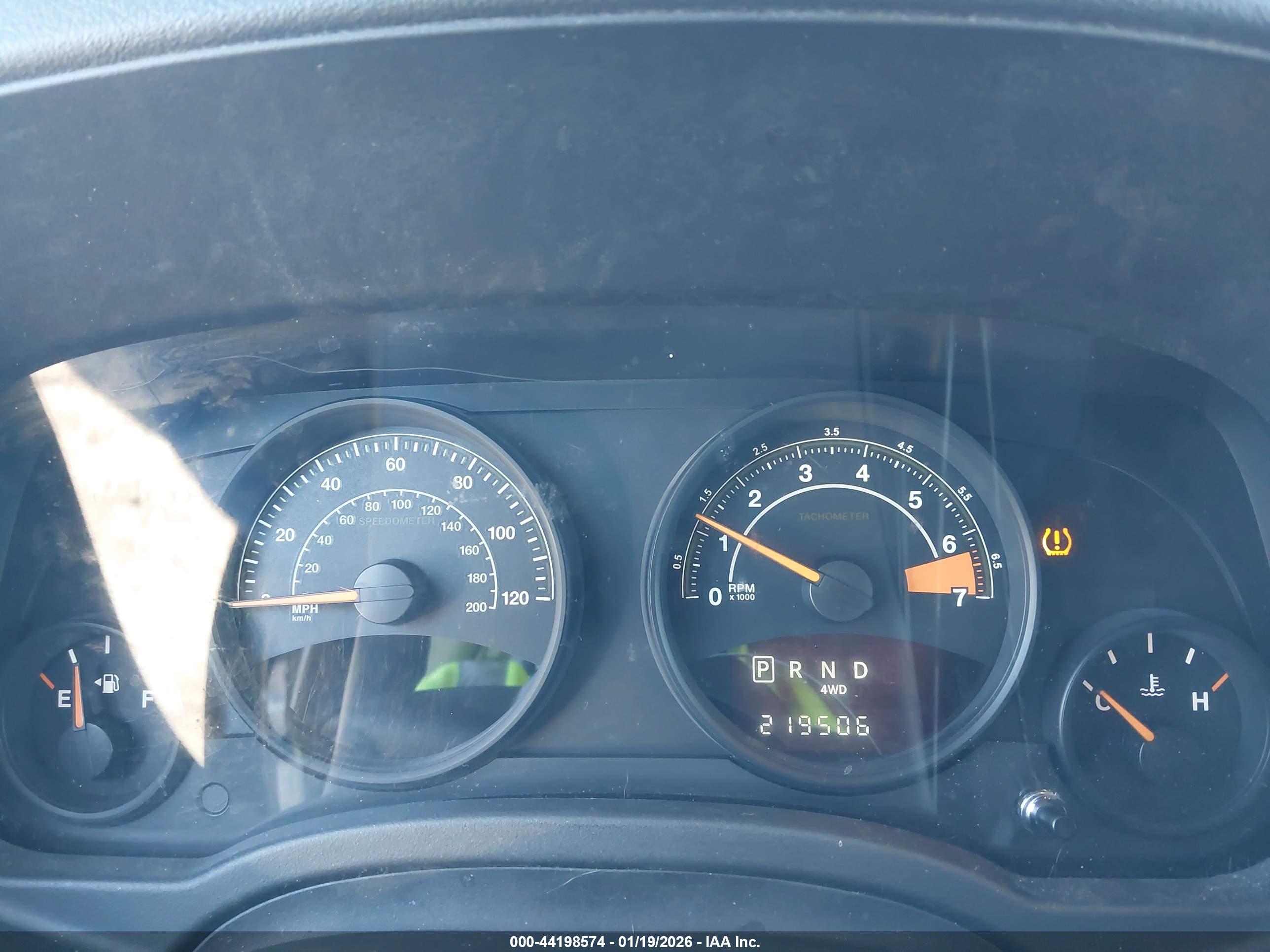 JEEP COMPASS image 7