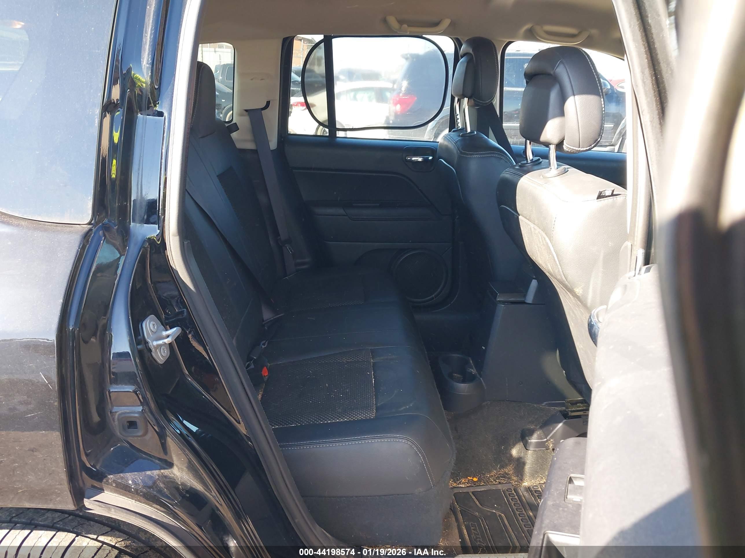 JEEP COMPASS image 8