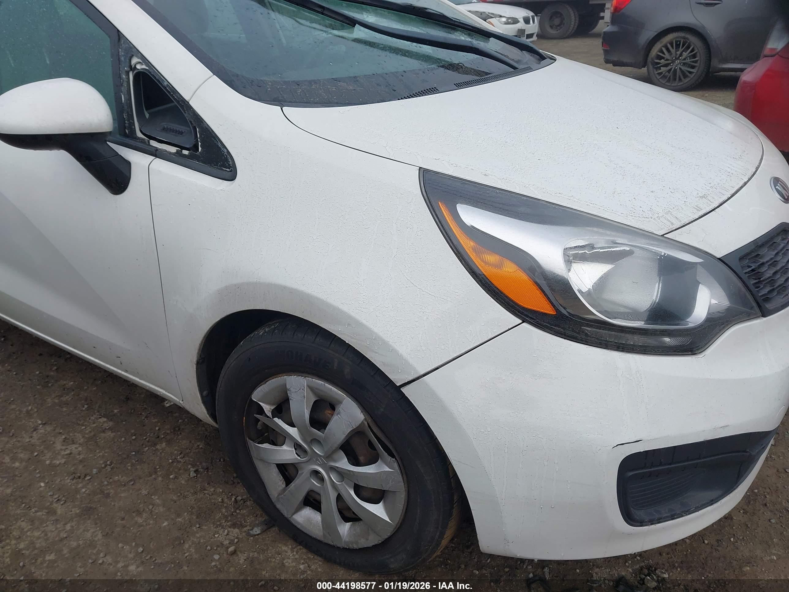 KIA RIO image 6
