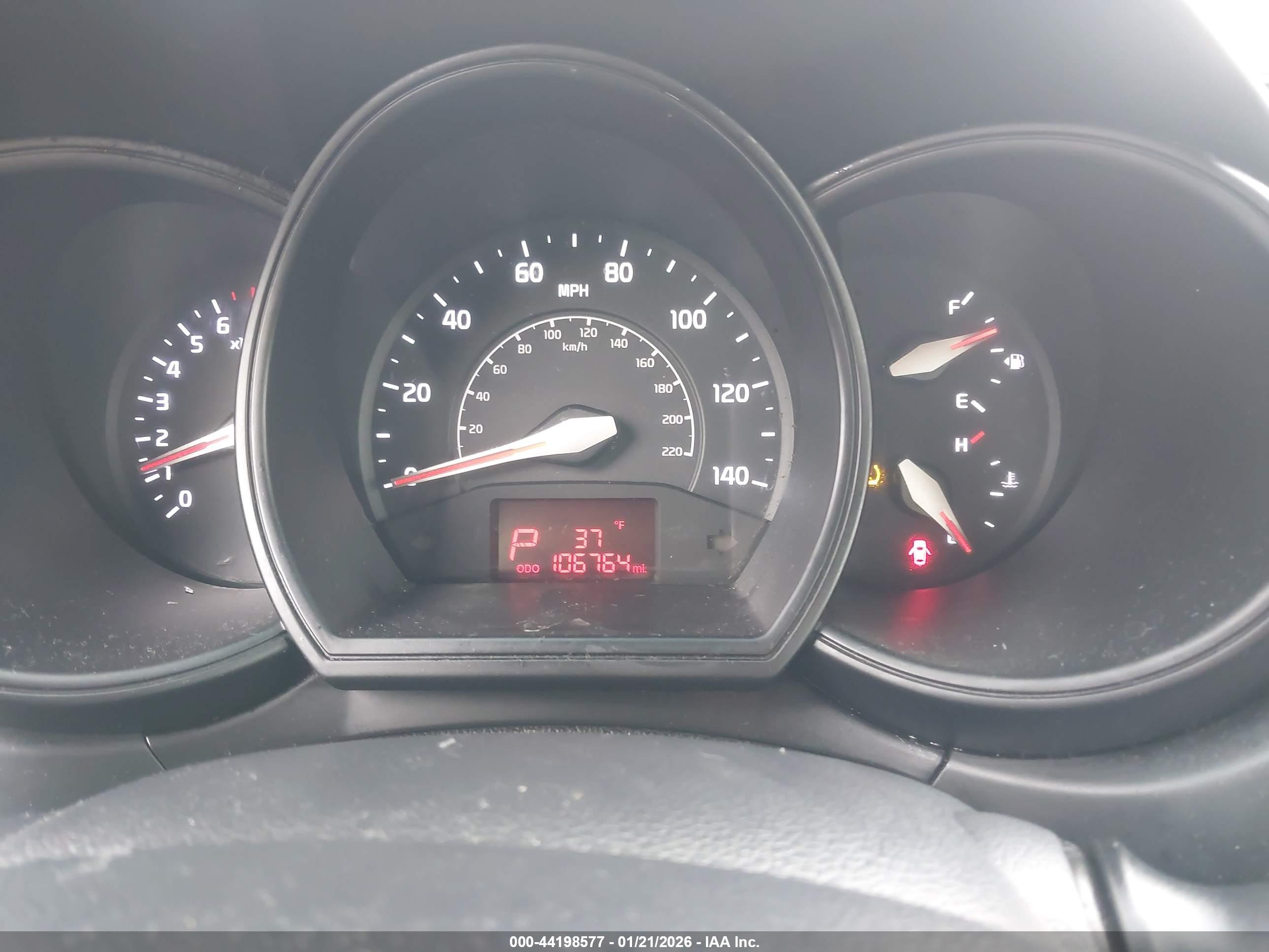 KIA RIO image 7