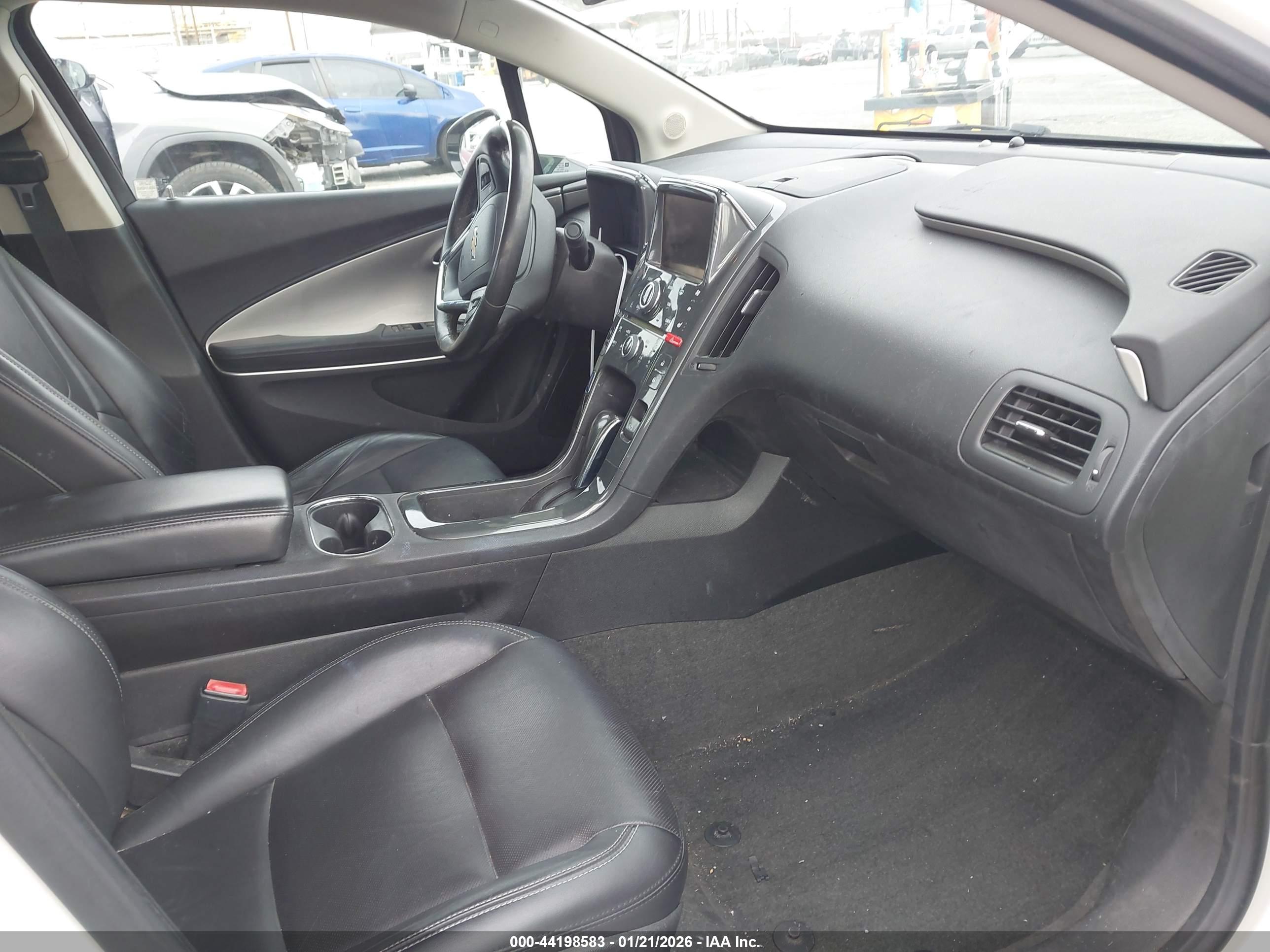 CHEVROLET VOLT image 5