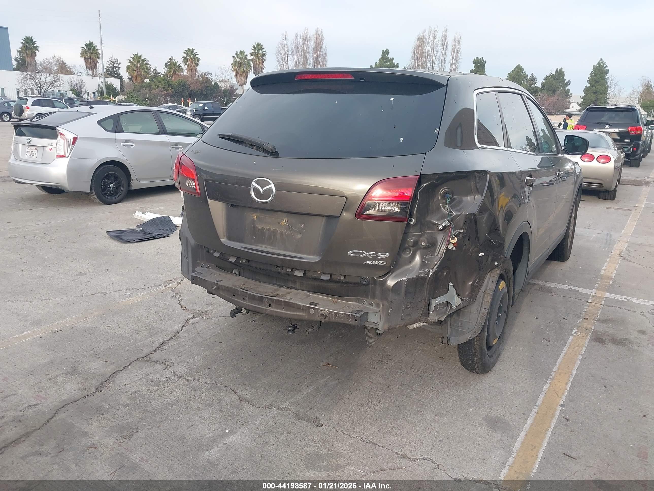 MAZDA CX-9 image 6
