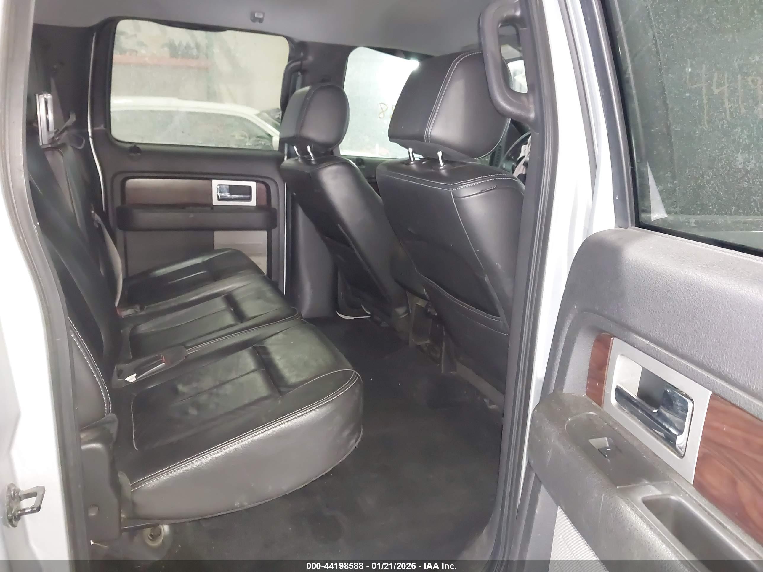 FORD F-150 image 8