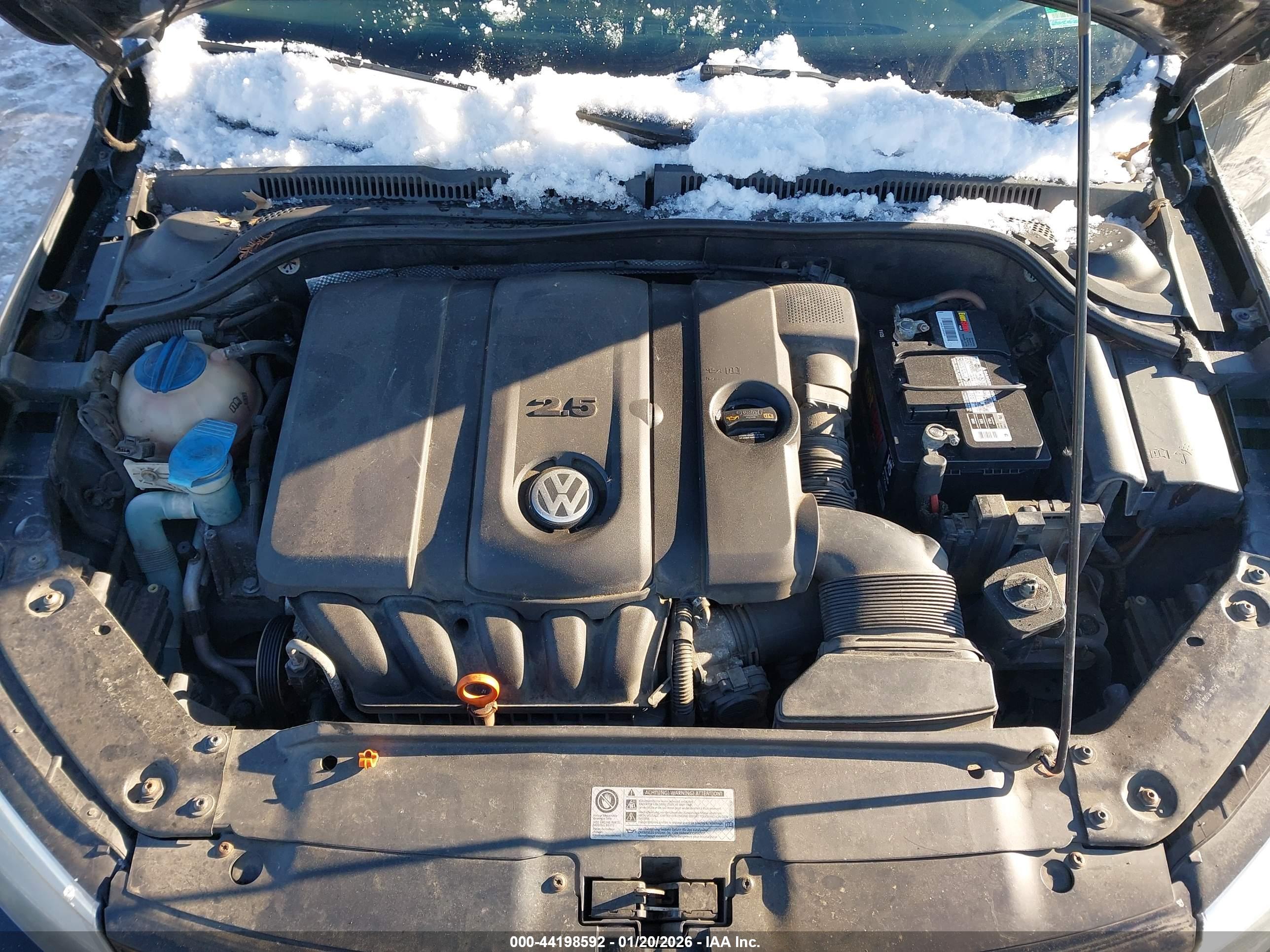 VOLKSWAGEN JETTA image 10