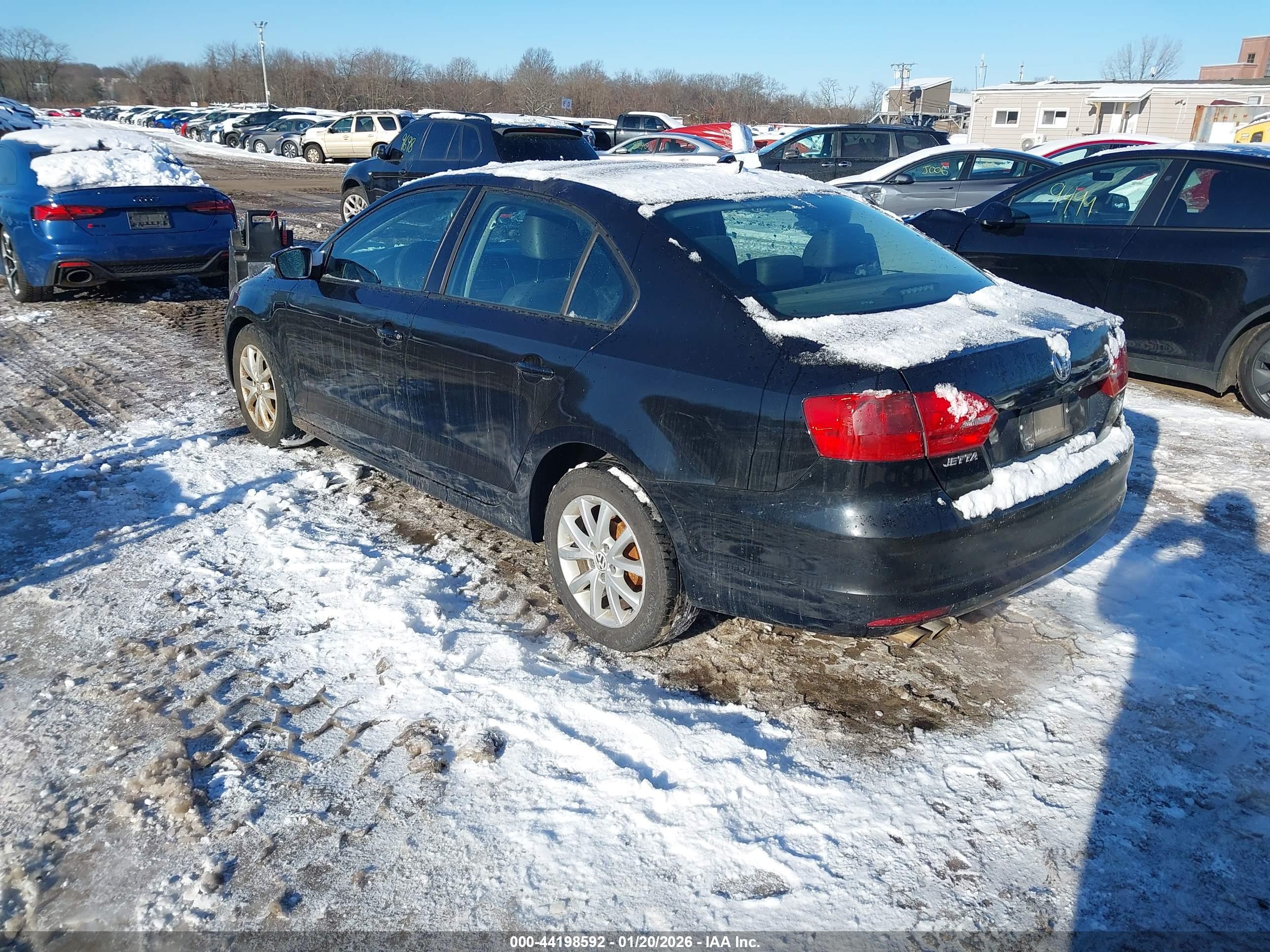 VOLKSWAGEN JETTA image 3