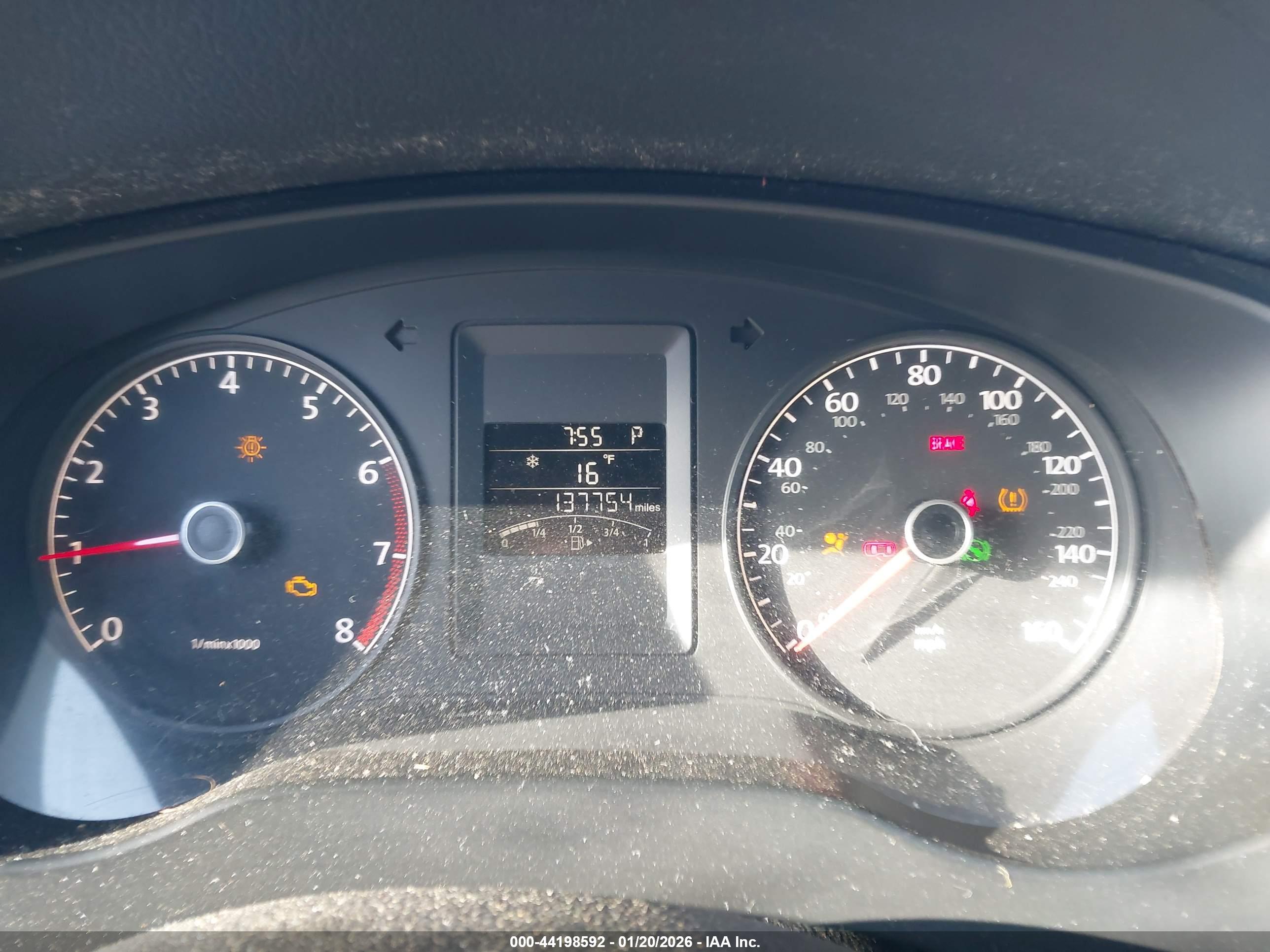 VOLKSWAGEN JETTA image 7