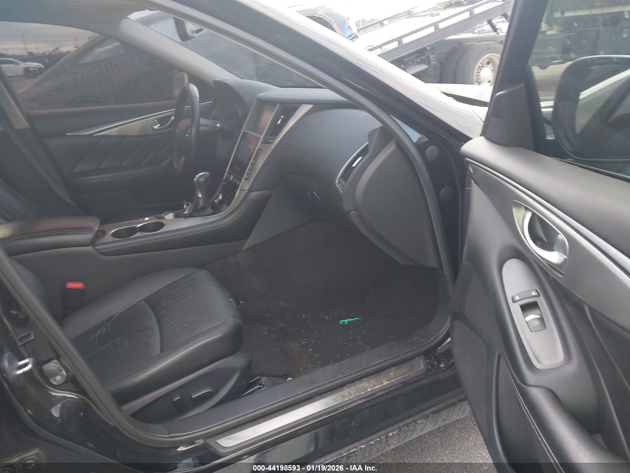 INFINITI Q50 image 5