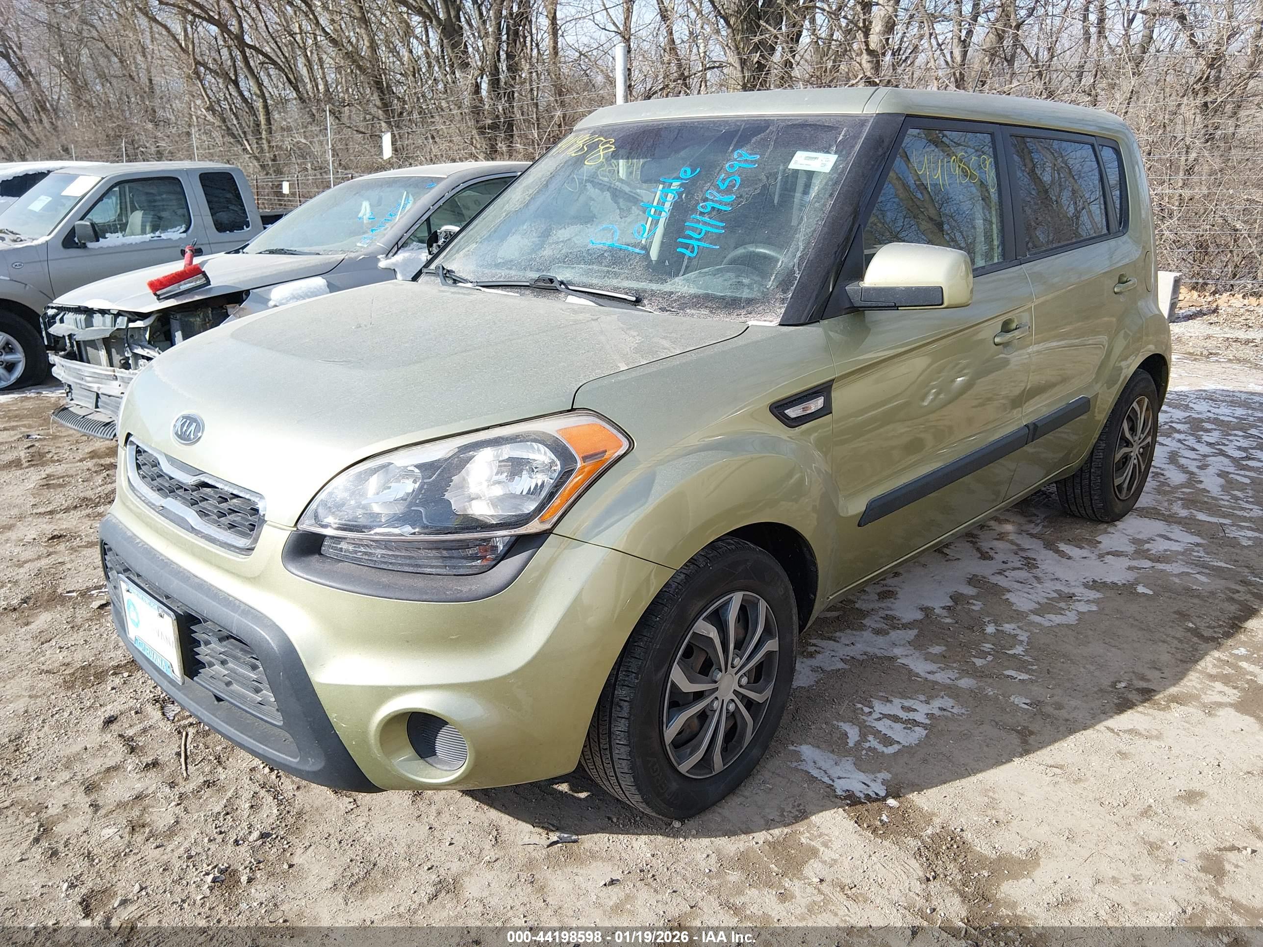 KIA SOUL image 2