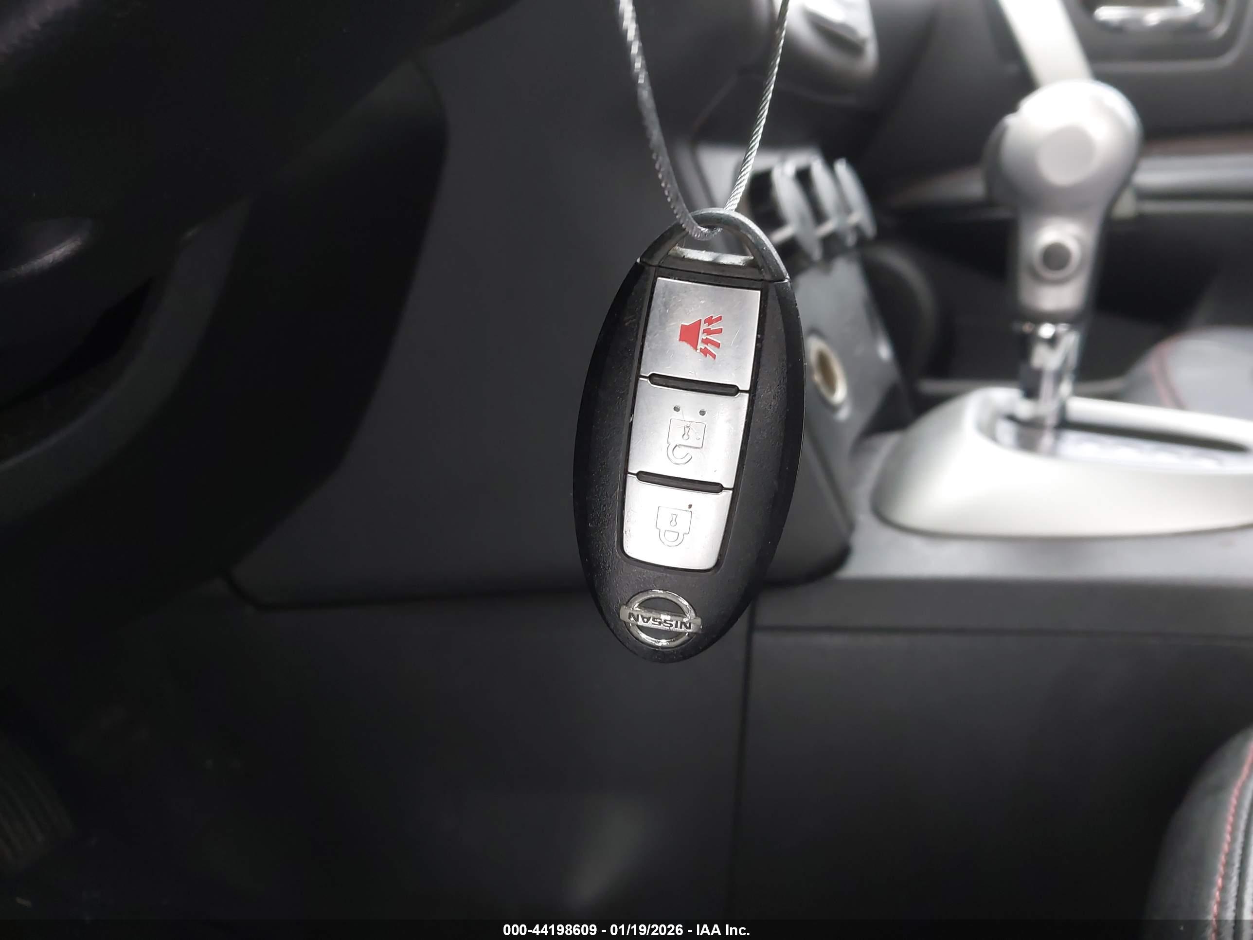 NISSAN ROGUE image 11