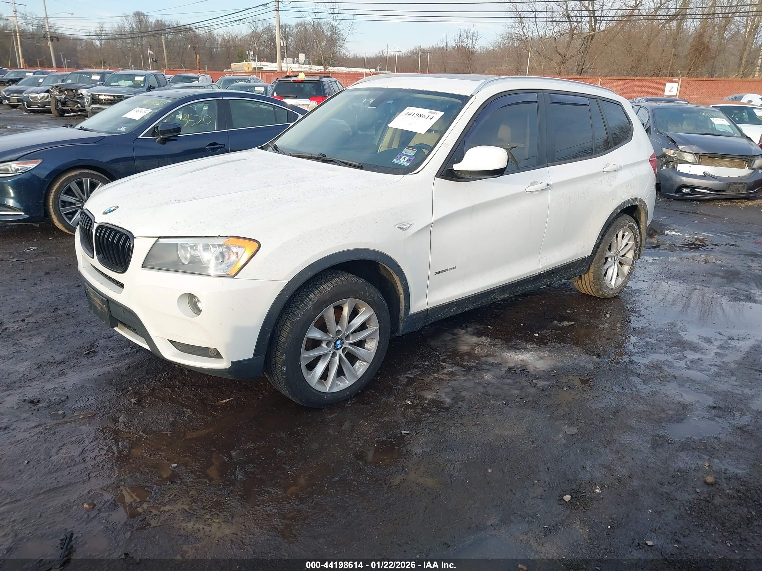 BMW X3 image 2