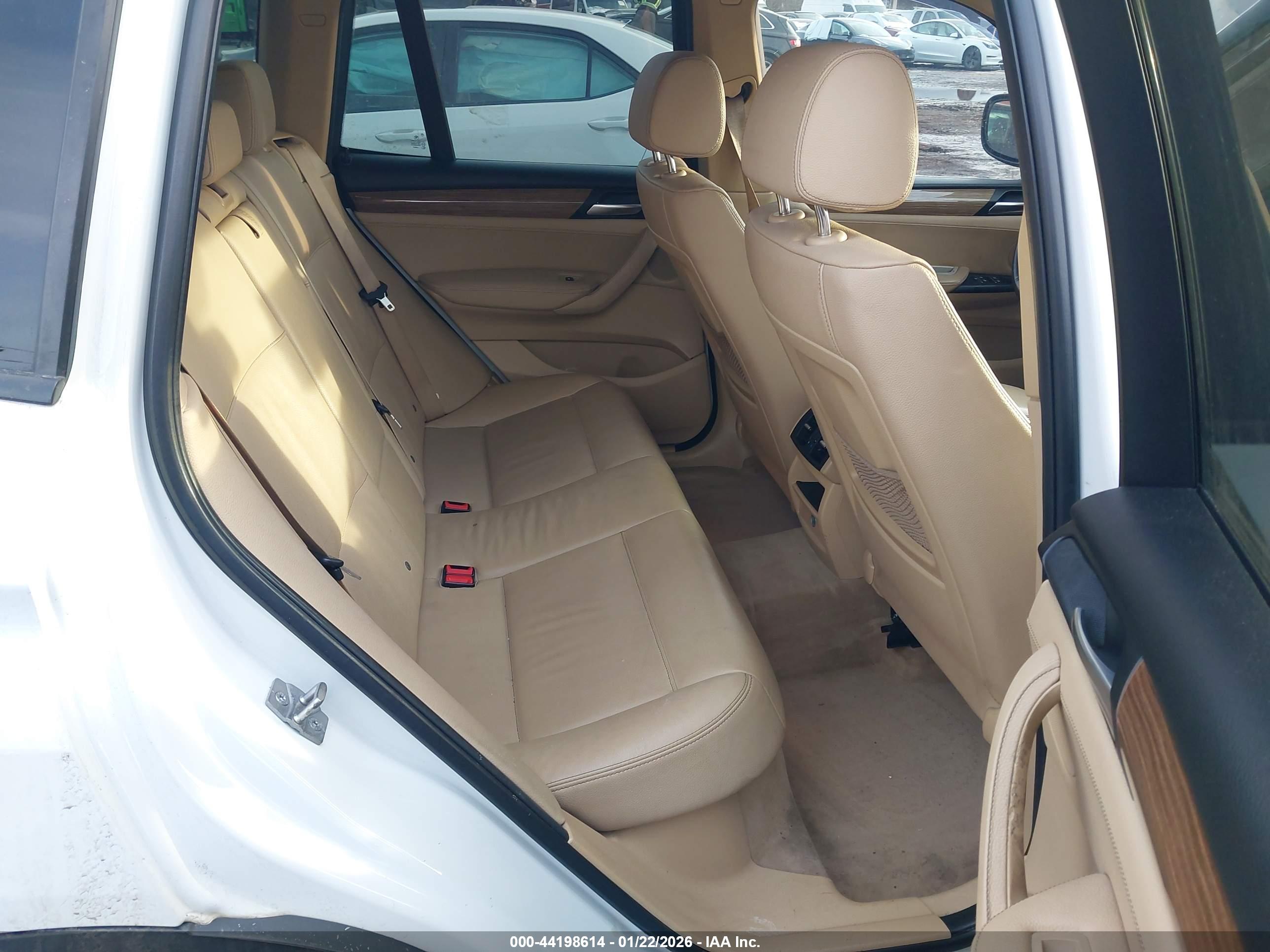 BMW X3 image 8