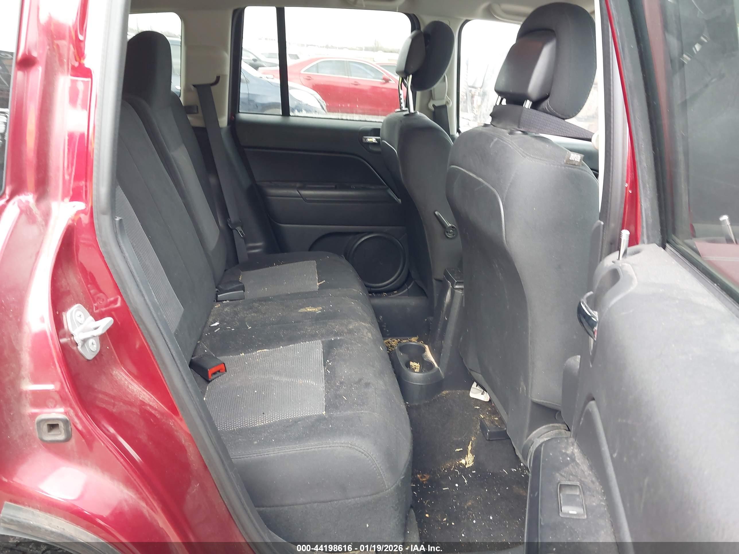JEEP COMPASS image 8