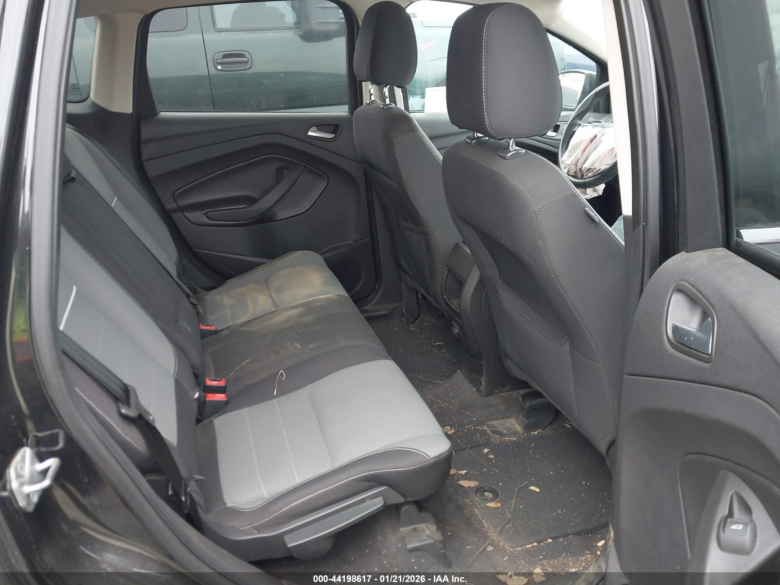 FORD ESCAPE image 8