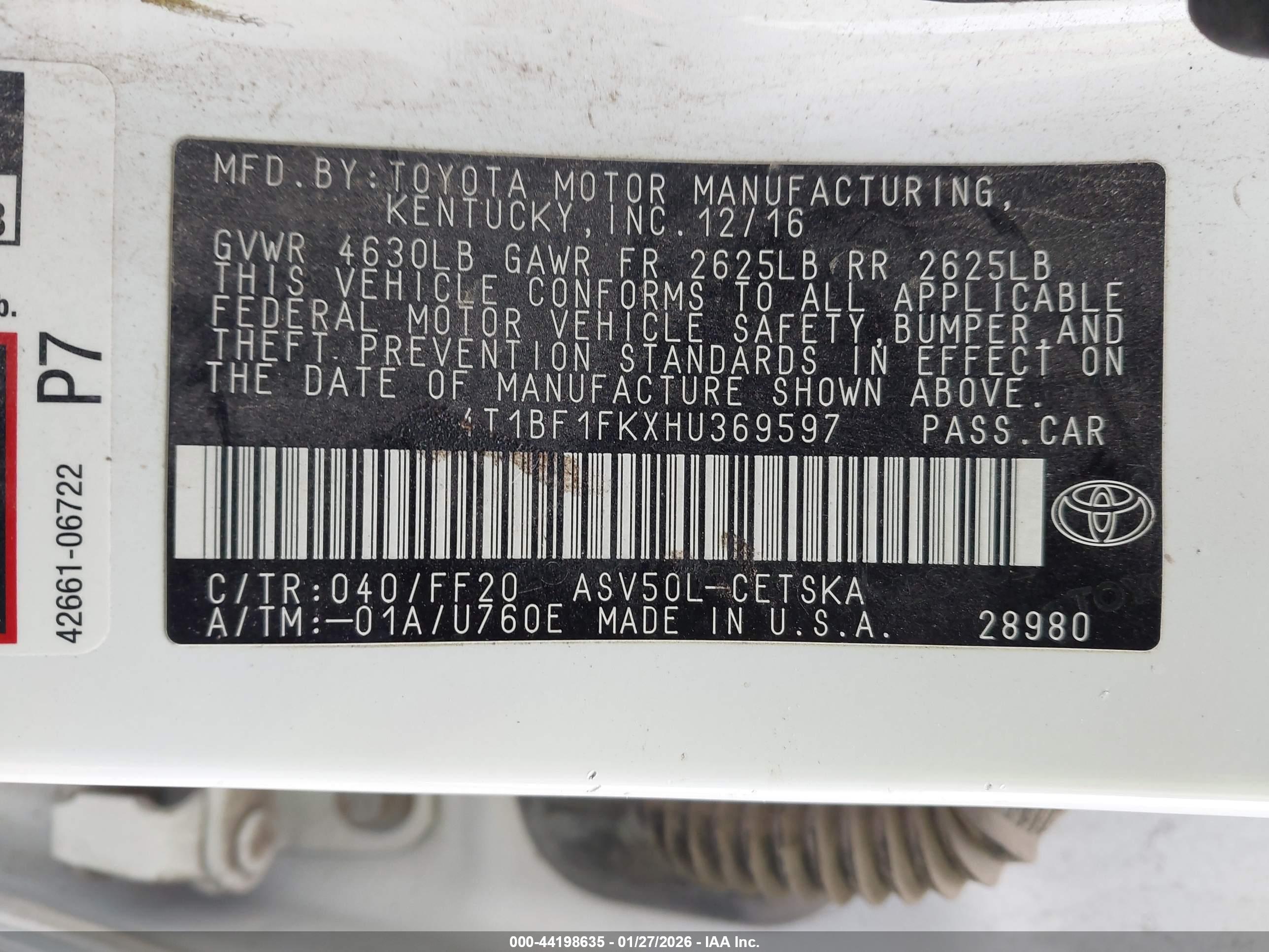 TOYOTA CAMRY image 9