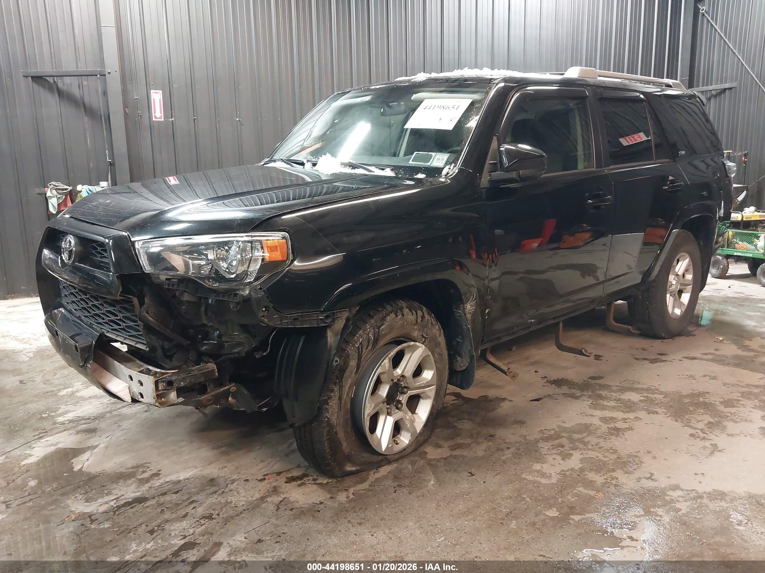 TOYOTA 4RUNNER image 6