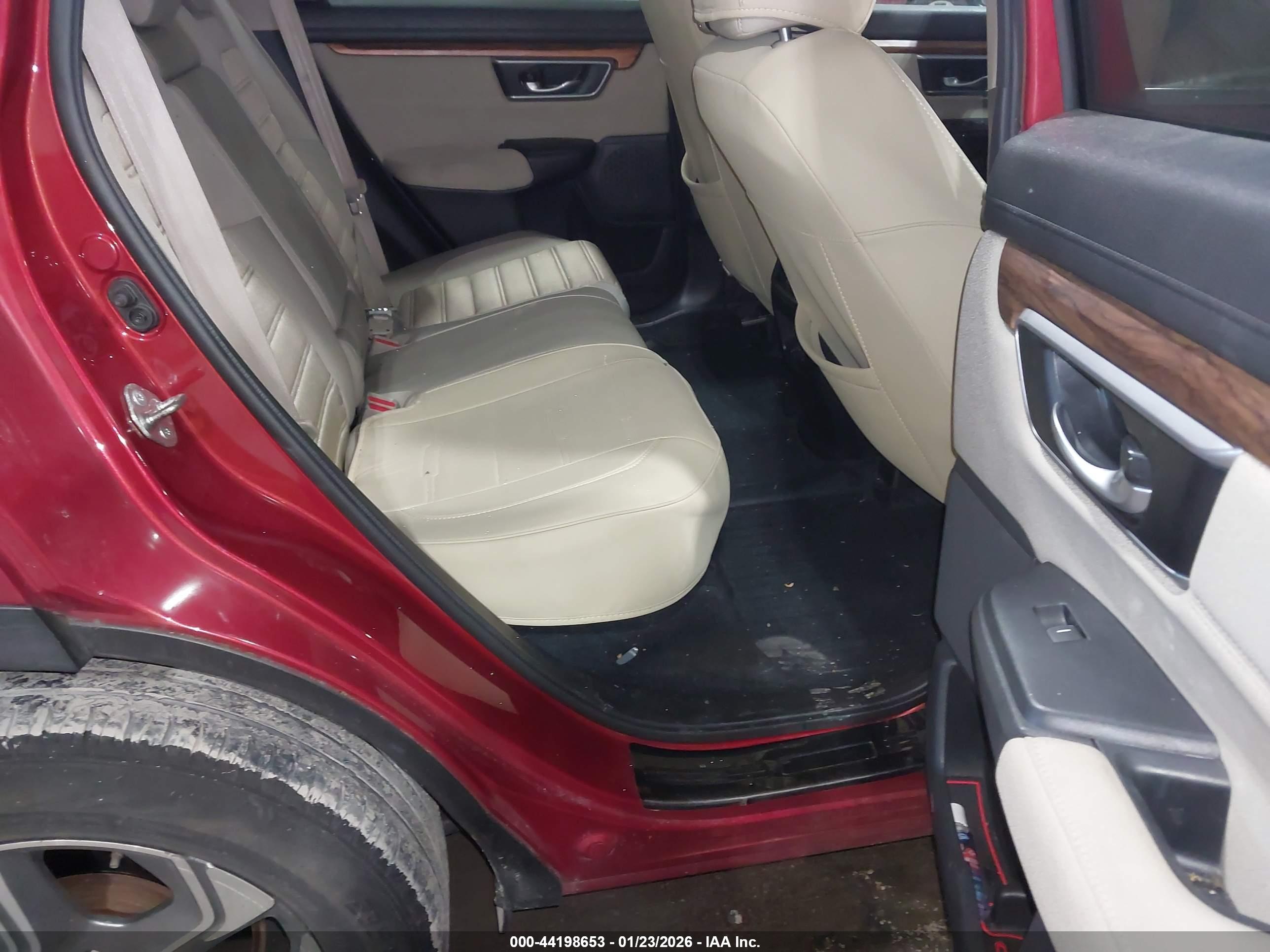HONDA CR-V image 8
