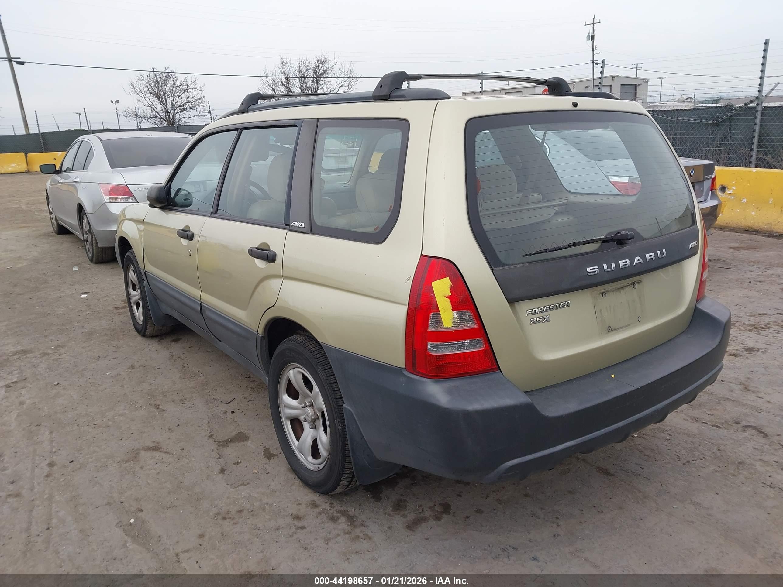 SUBARU FORESTER image 3