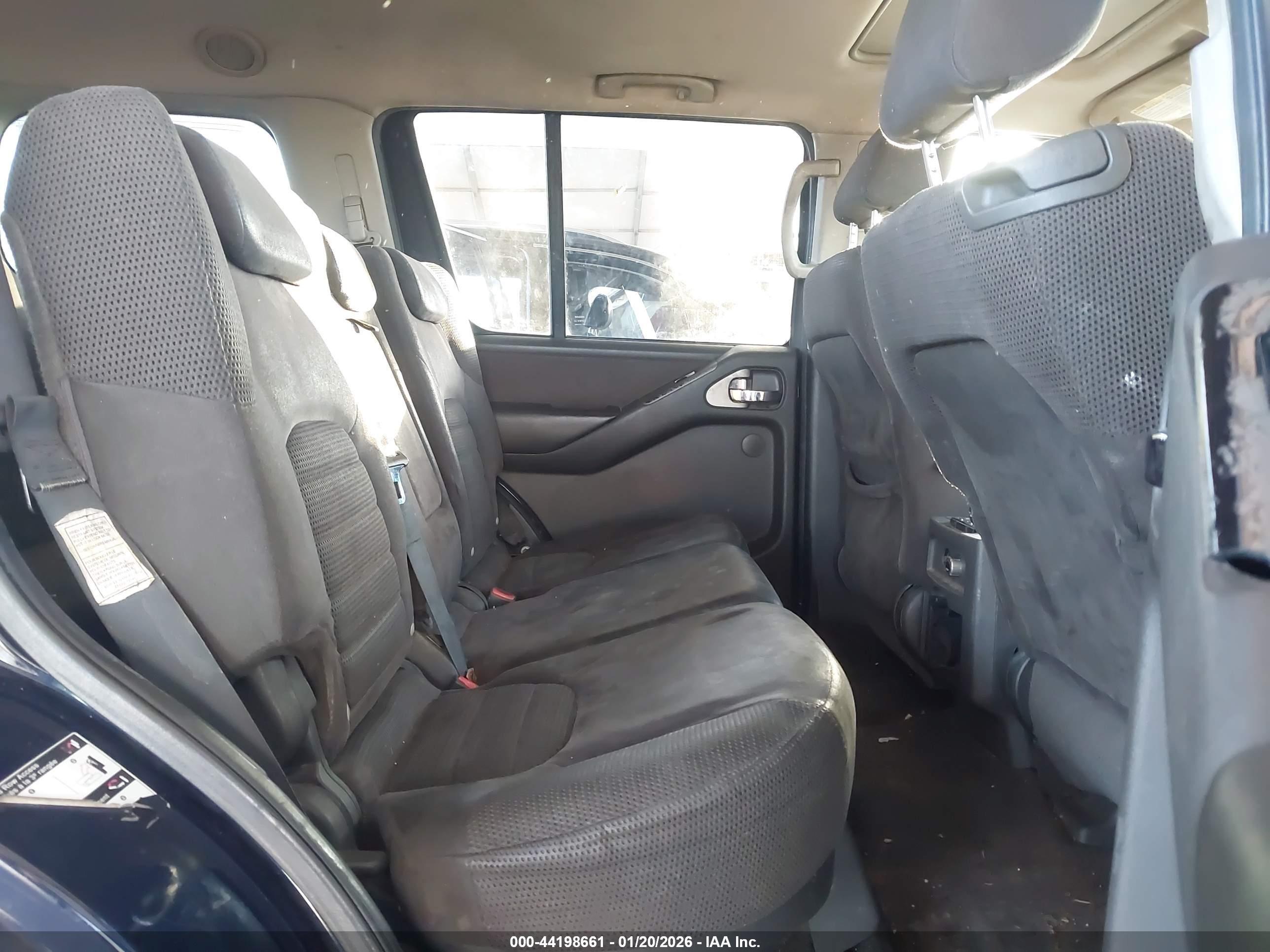 NISSAN PATHFINDER image 8