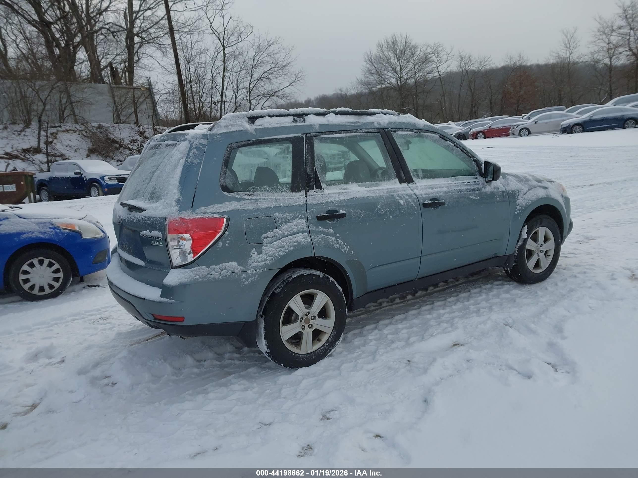 SUBARU FORESTER image 4