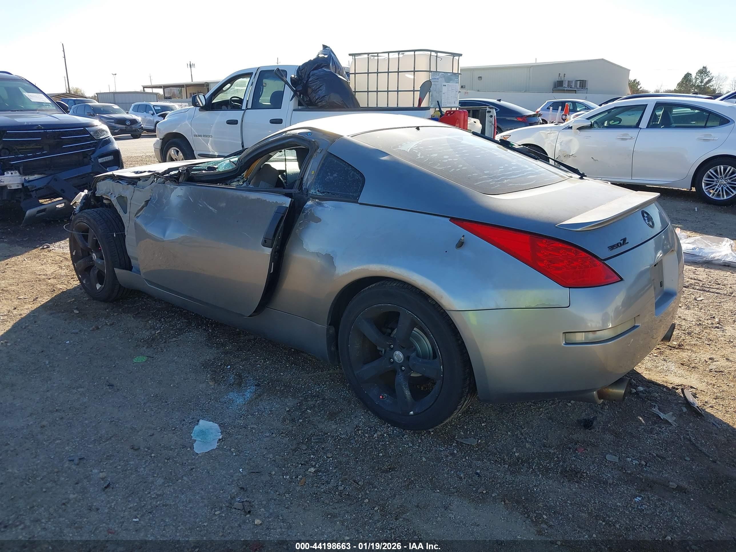 NISSAN 350Z image 3