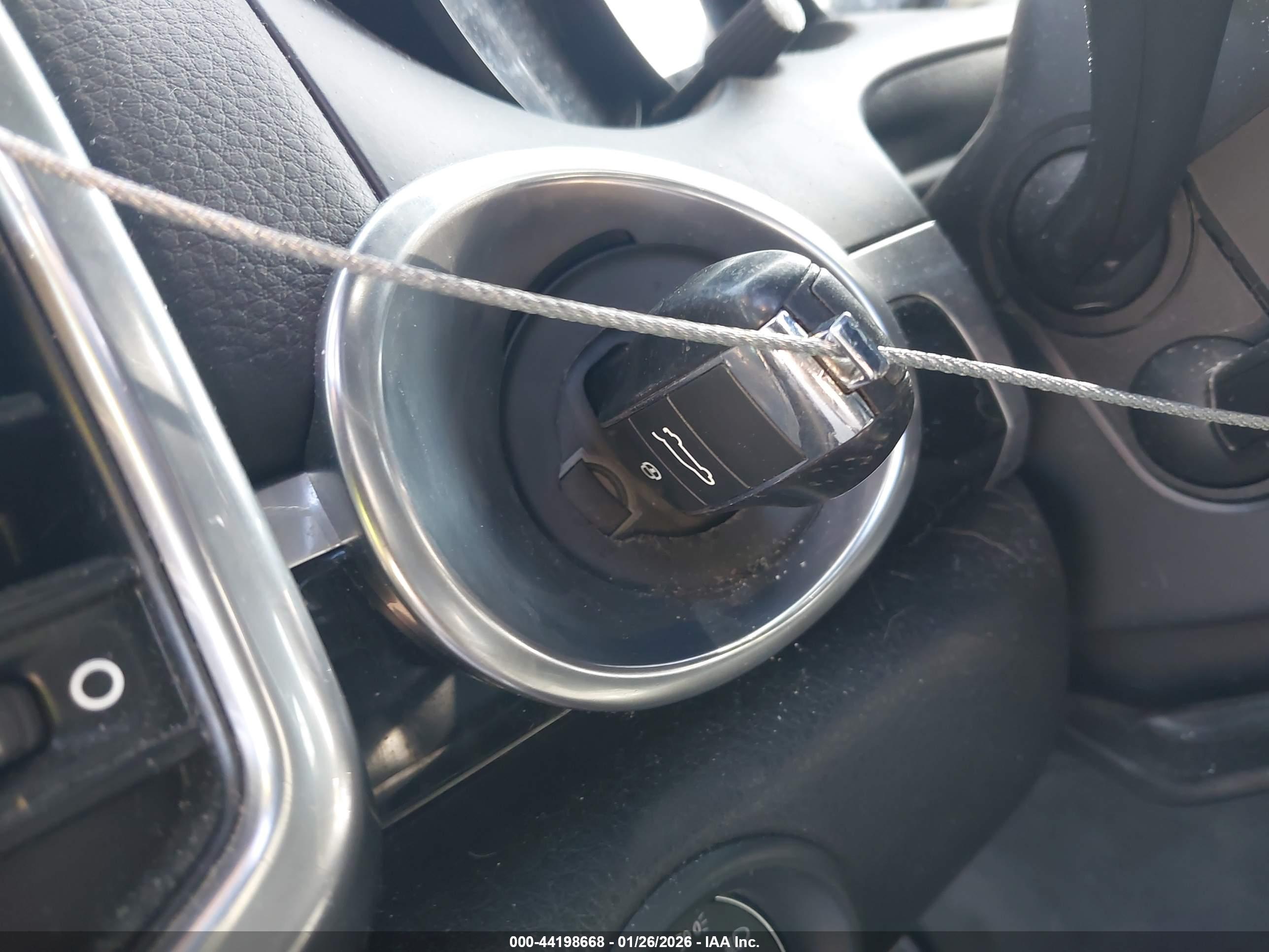 PORSCHE CAYENNE image 11