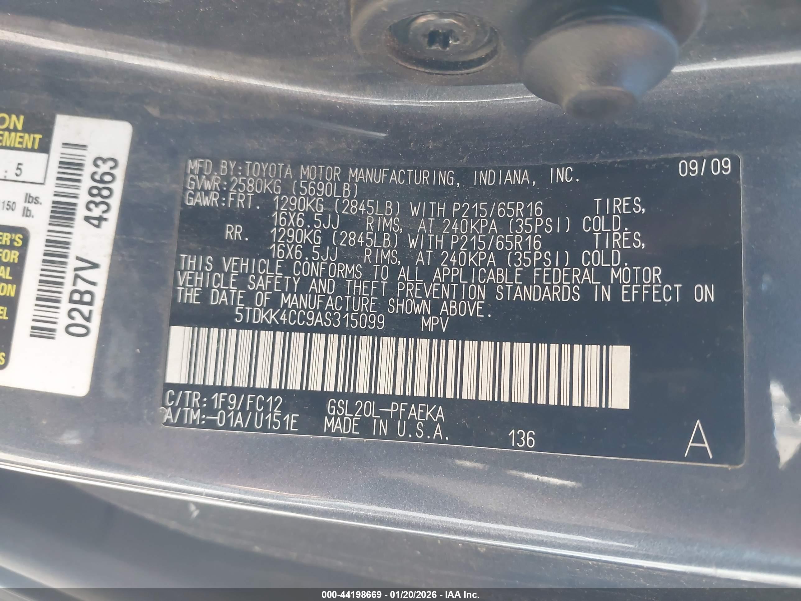 TOYOTA SIENNA image 9