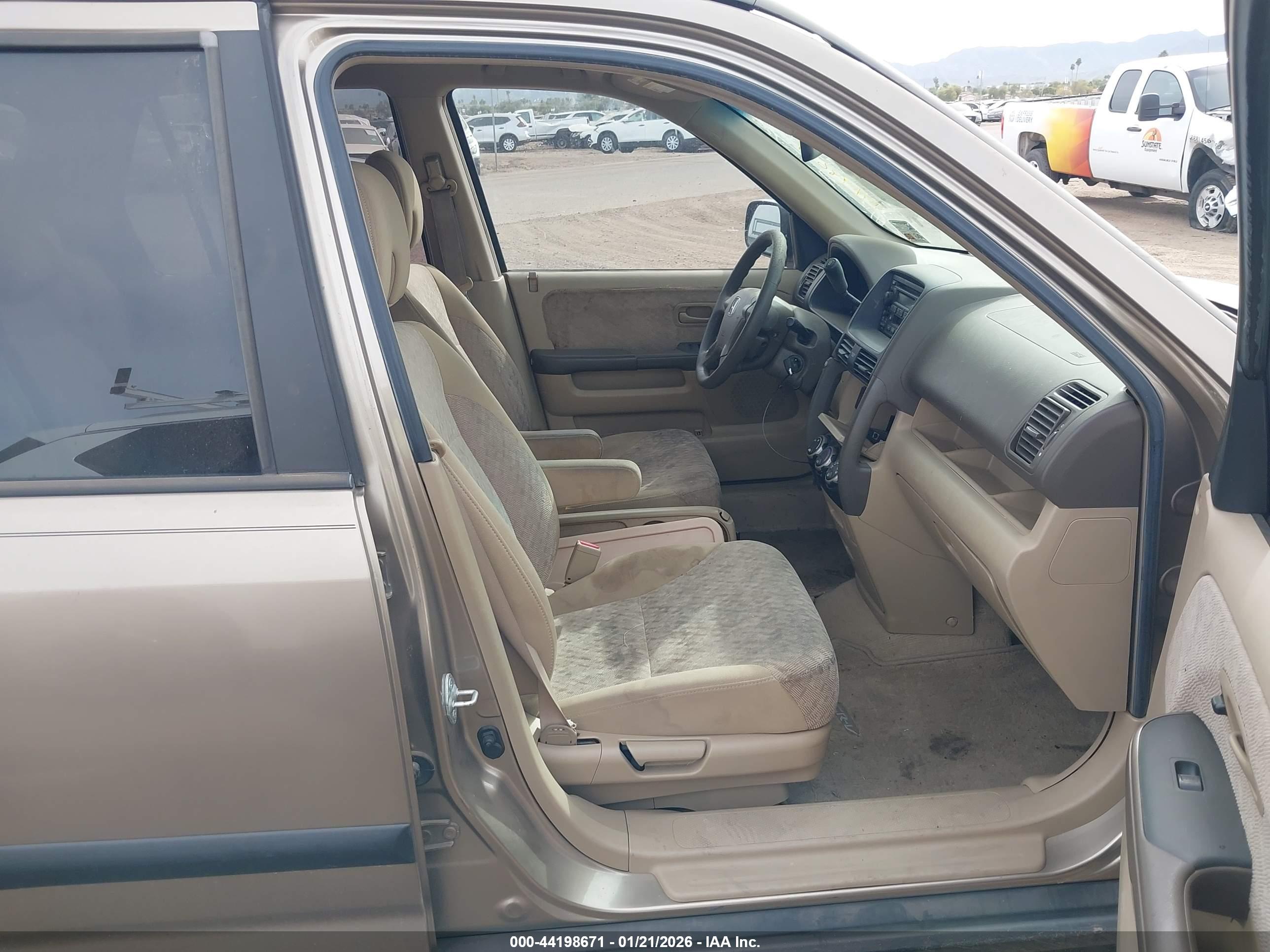 HONDA CR-V image 5