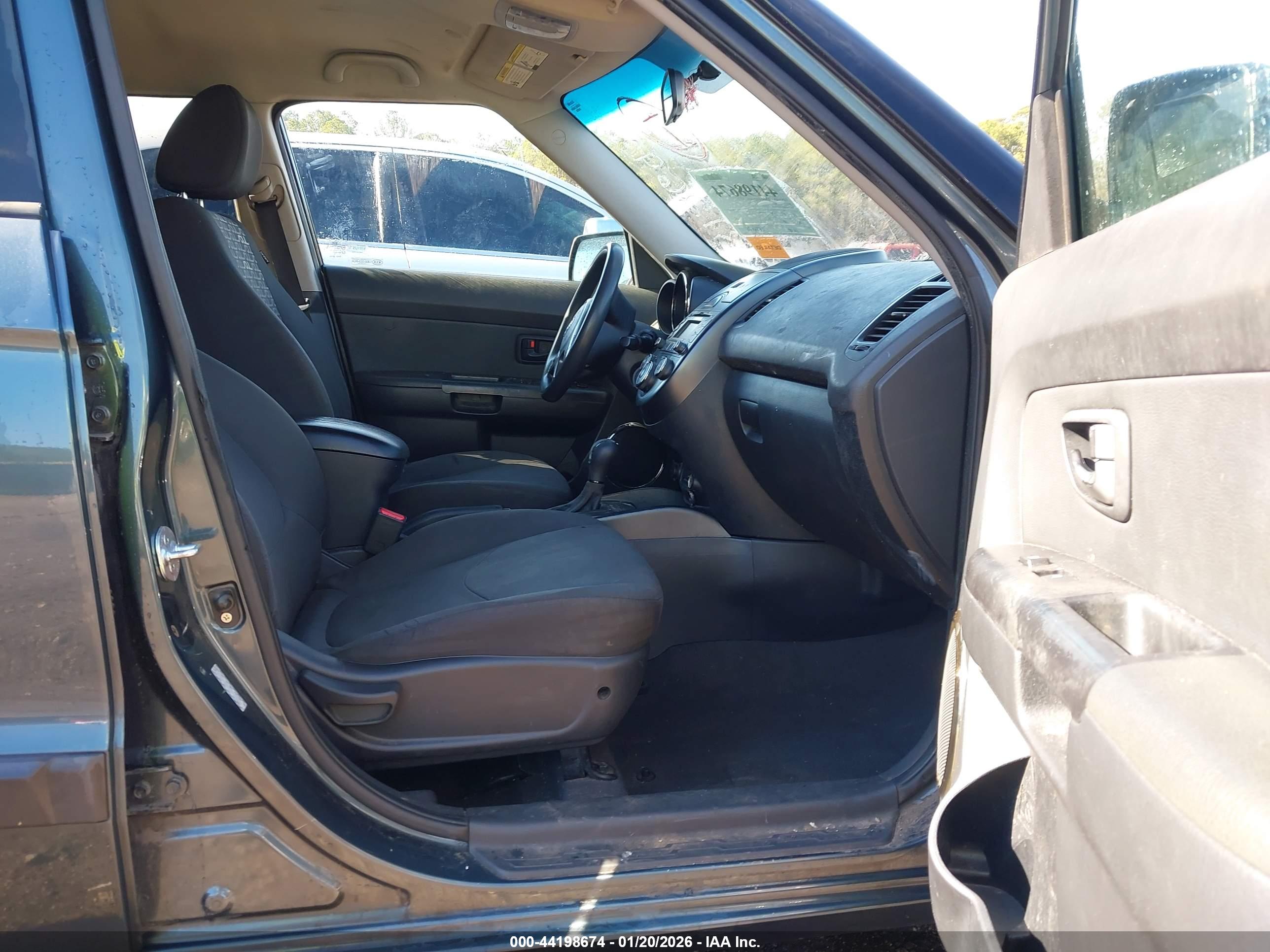 KIA SOUL image 5