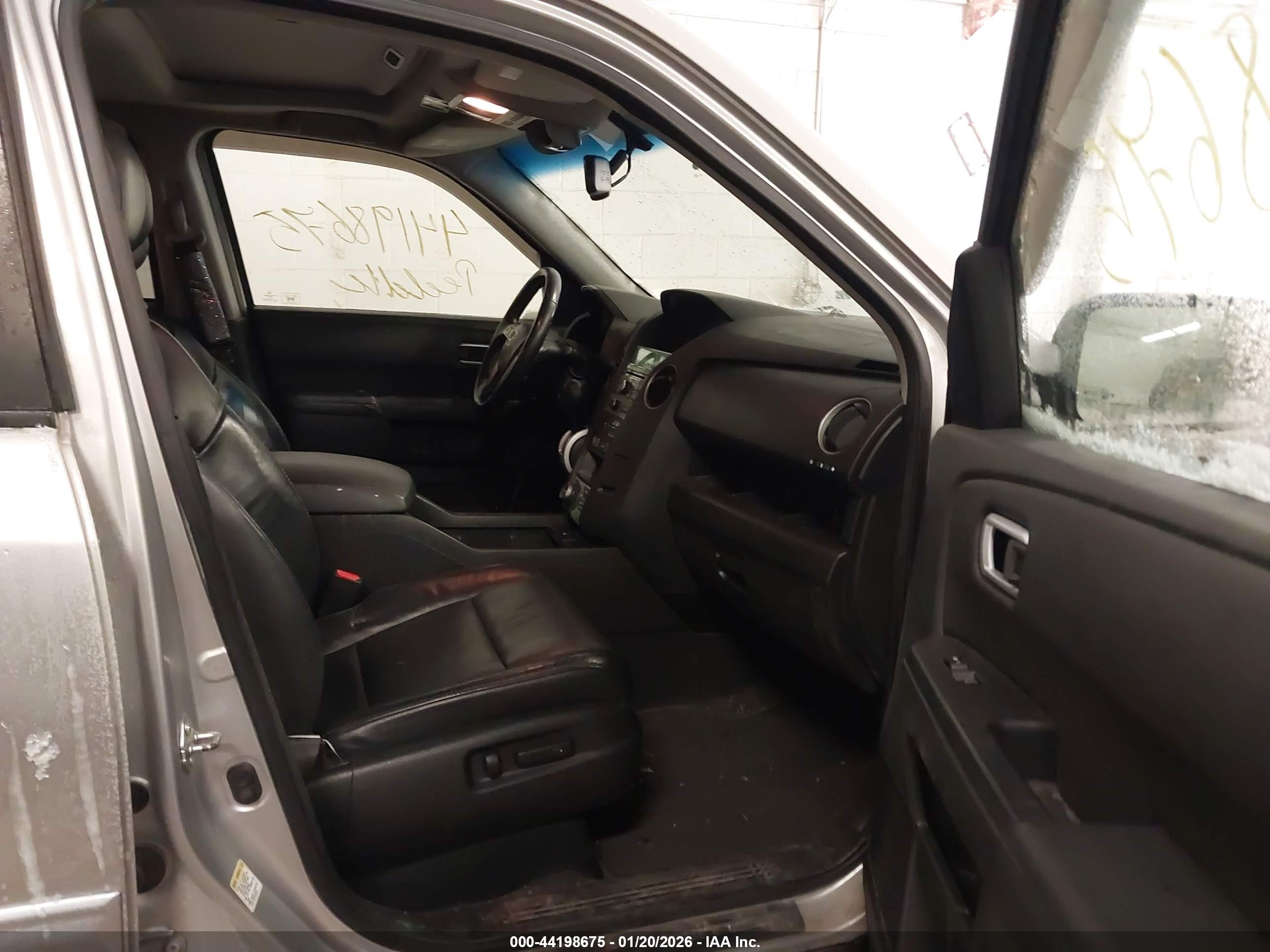 HONDA PILOT image 5
