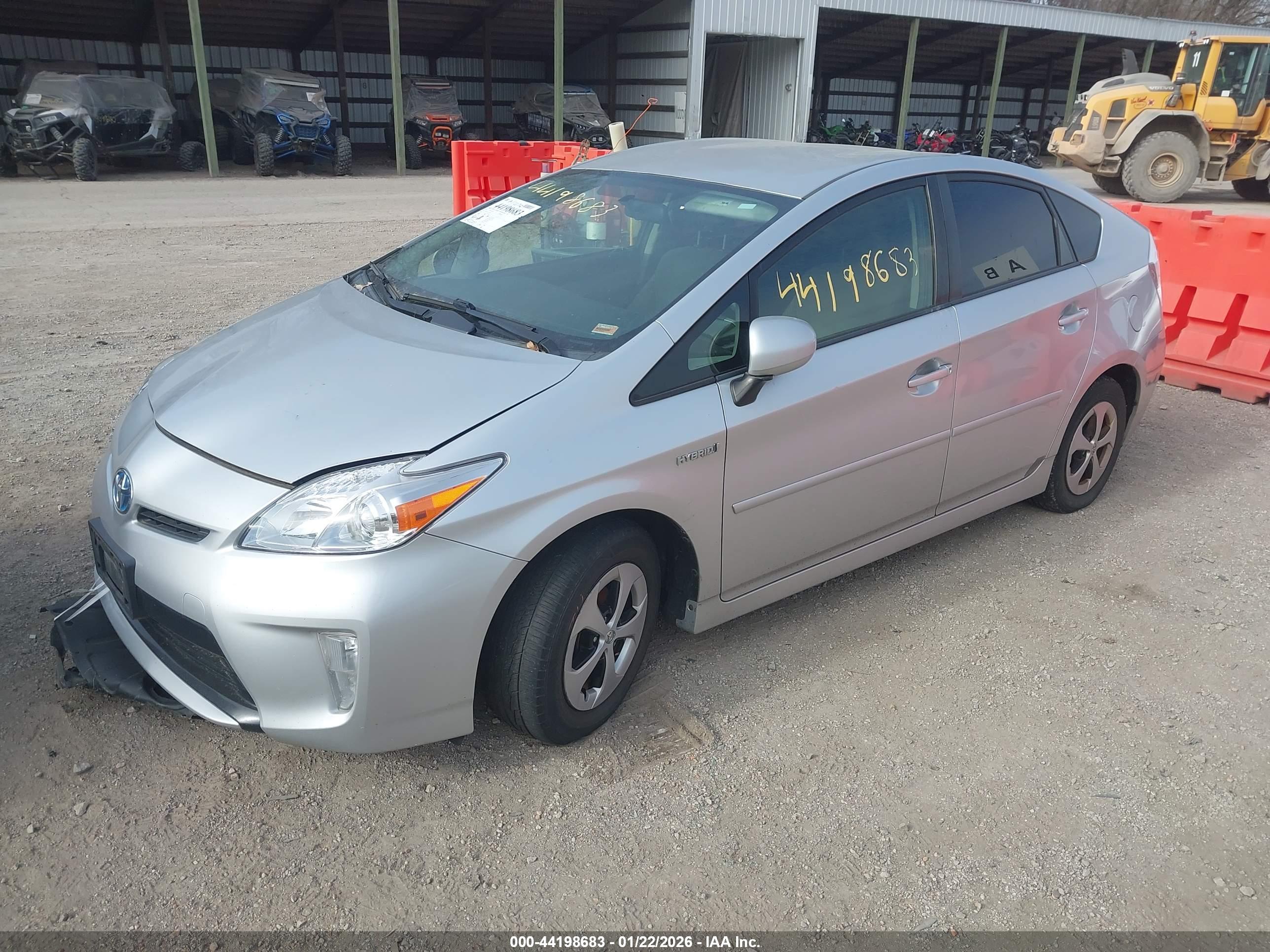 TOYOTA PRIUS image 2