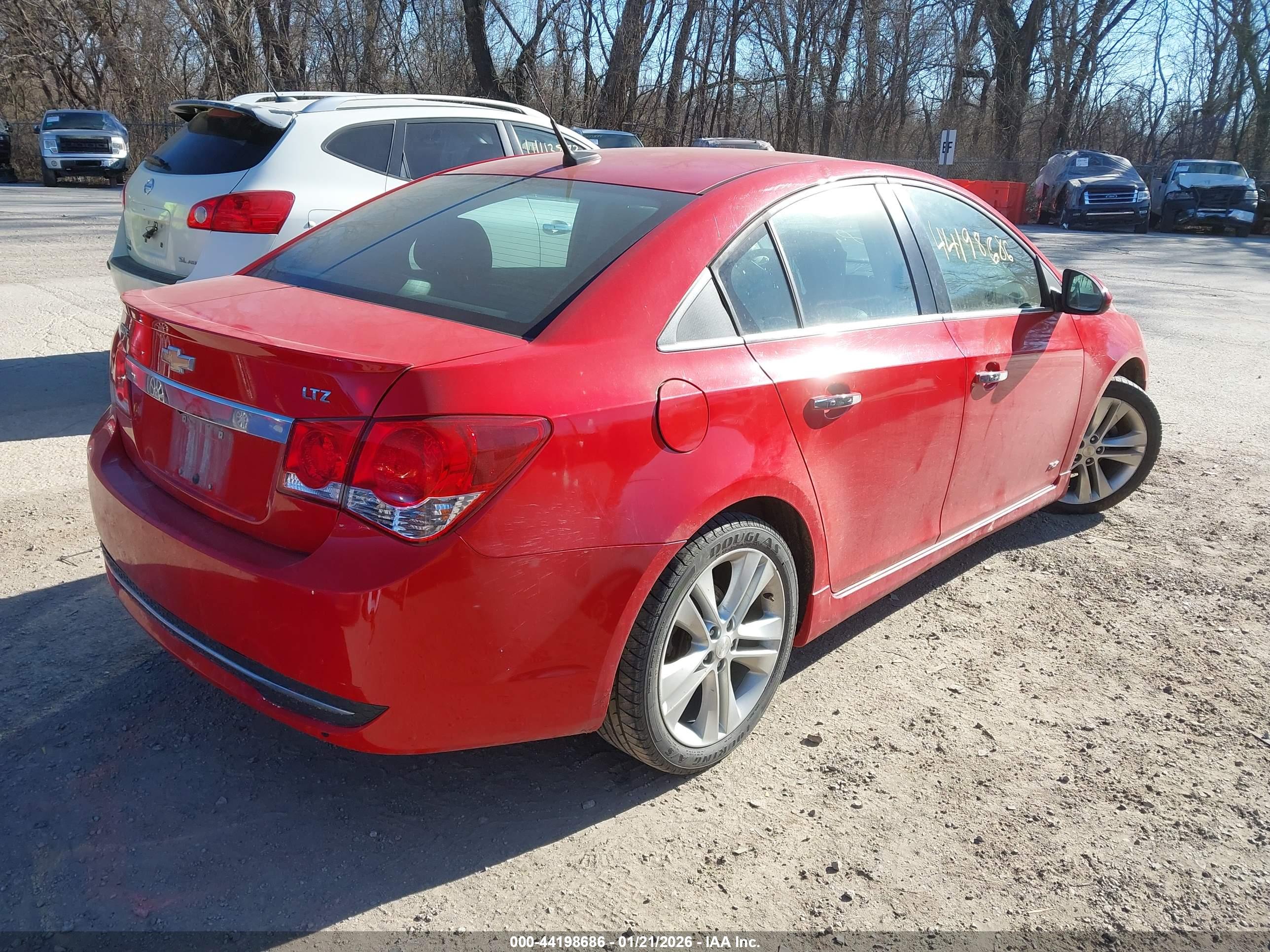 CHEVROLET CRUZE image 4