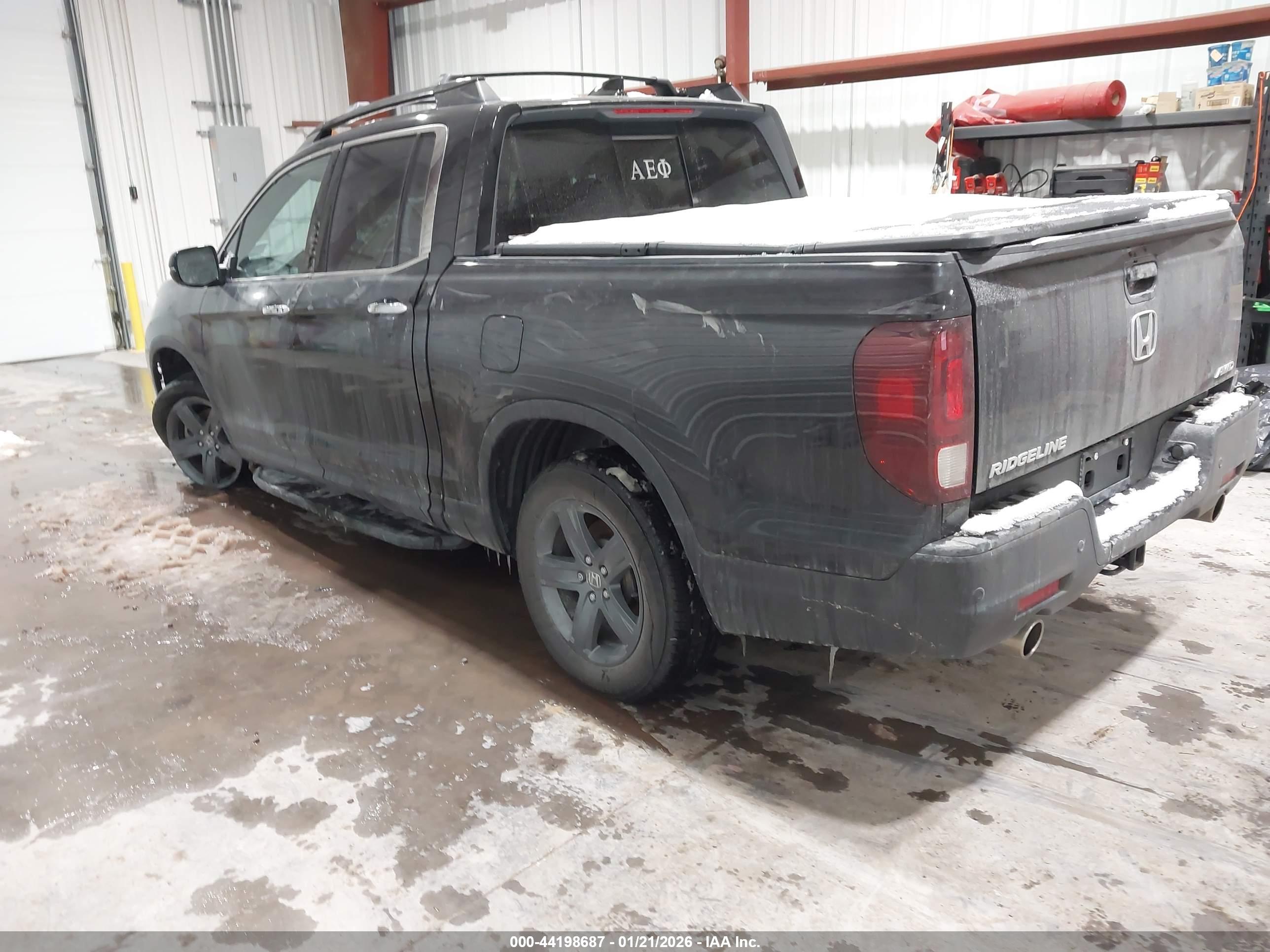 HONDA RIDGELINE image 3