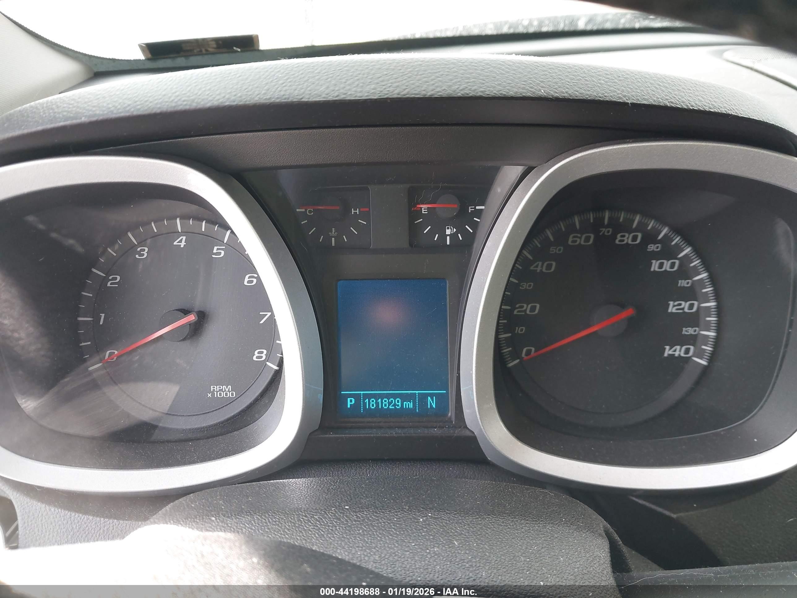 CHEVROLET EQUINOX image 7