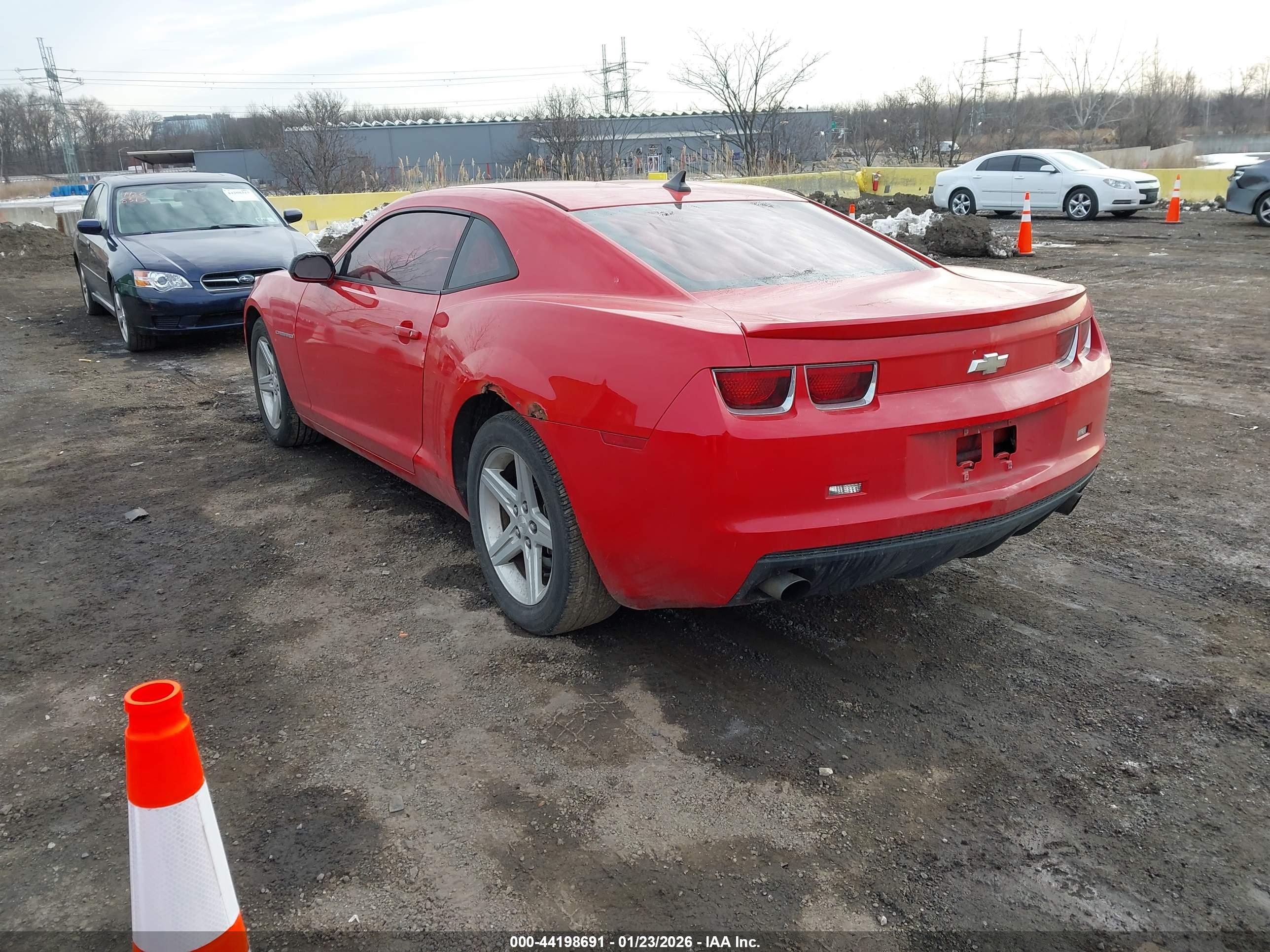 CHEVROLET CAMARO image 3