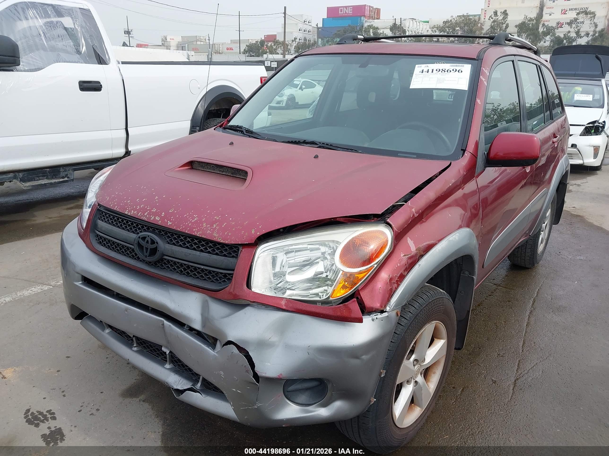 TOYOTA RAV4 image 6