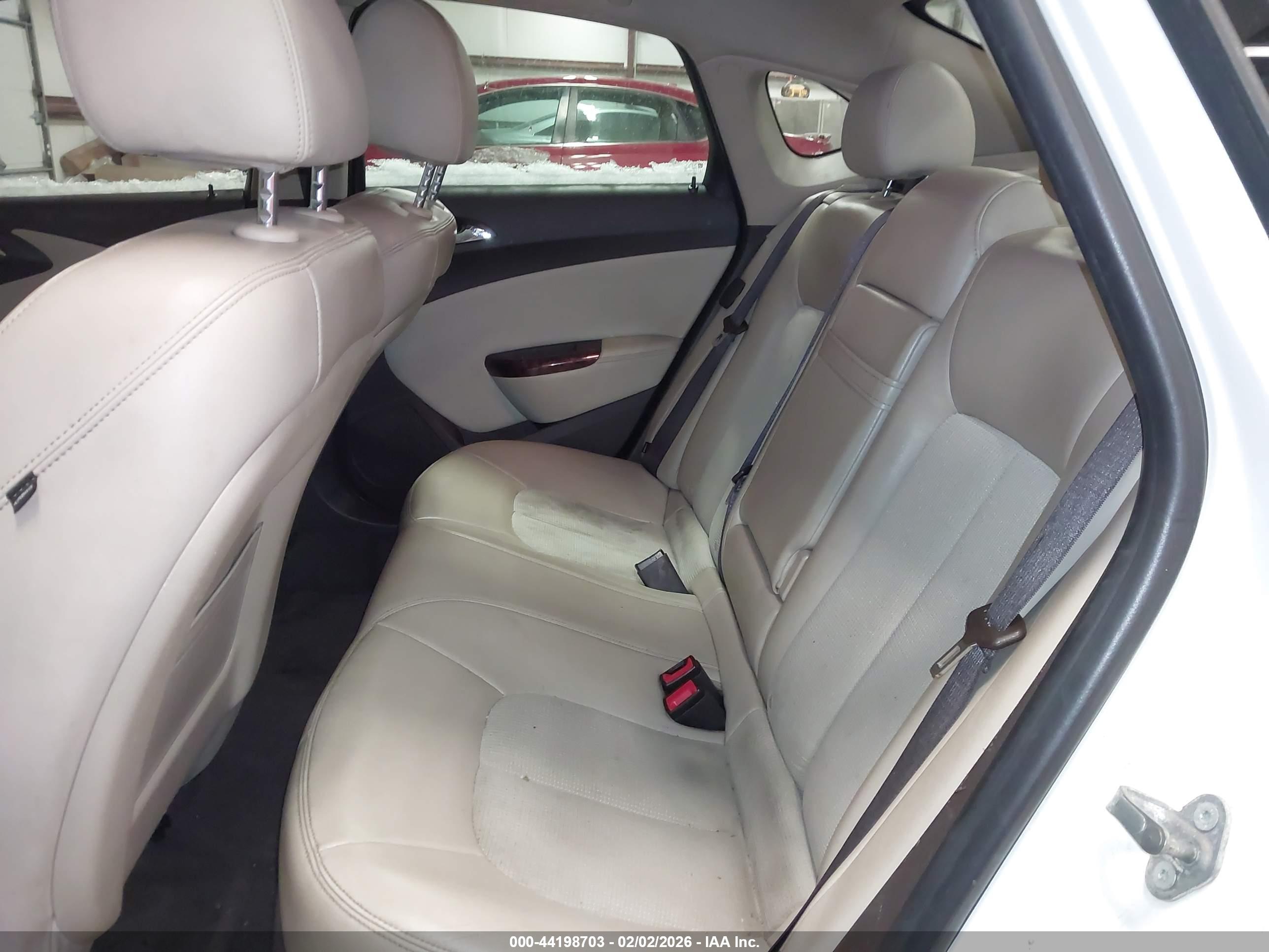 BUICK VERANO image 8