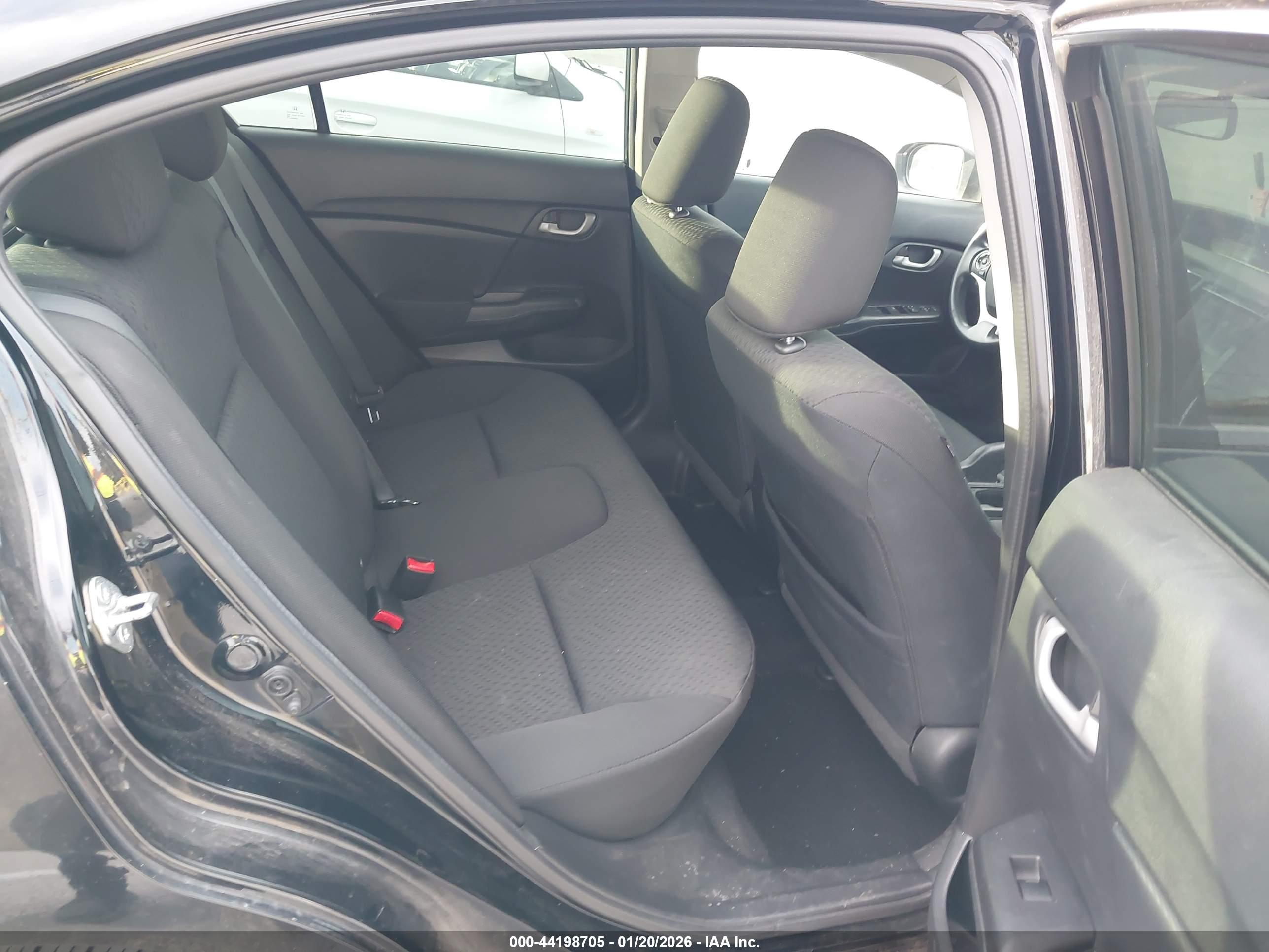 HONDA CIVIC image 8