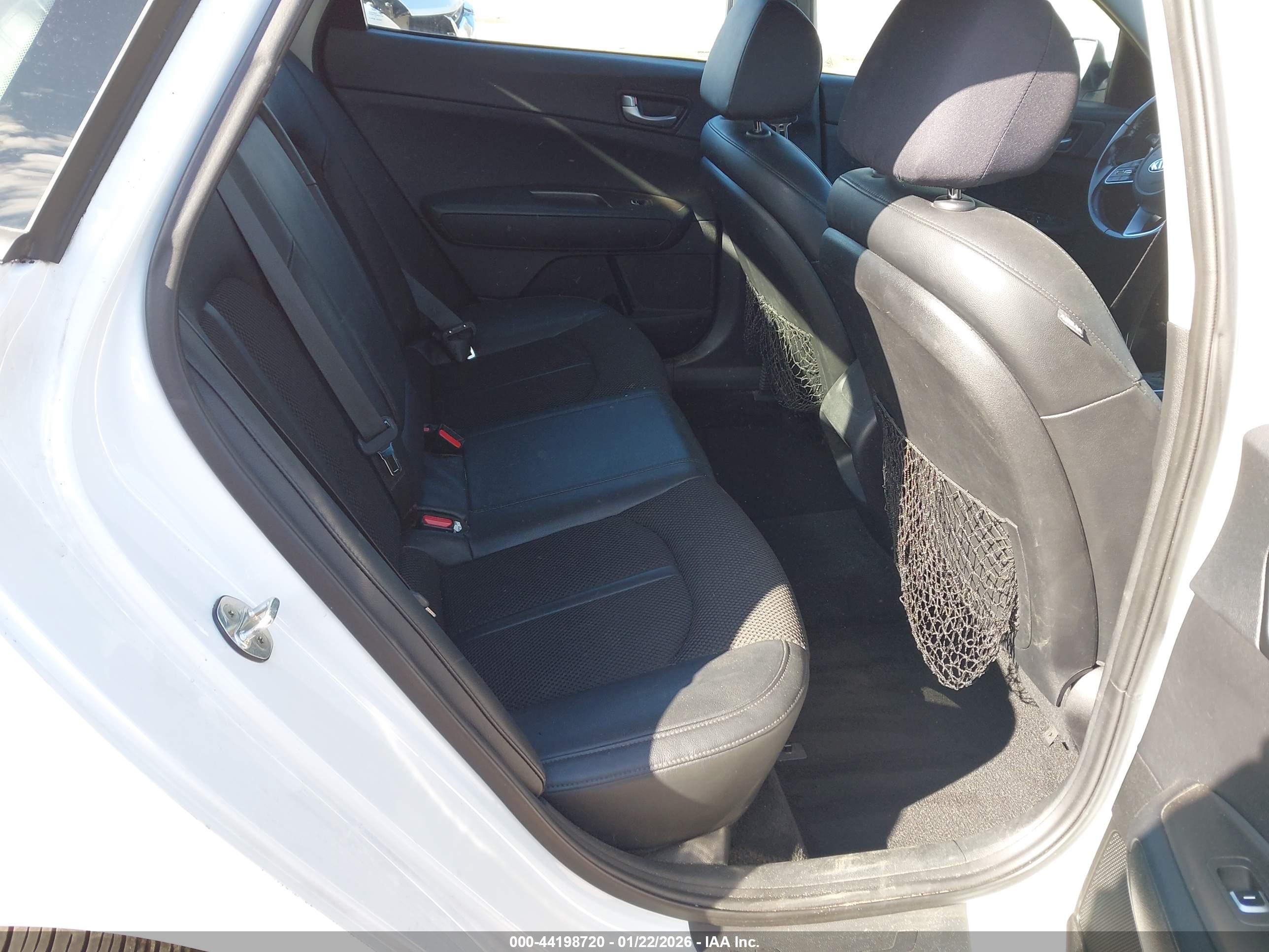 KIA OPTIMA image 8